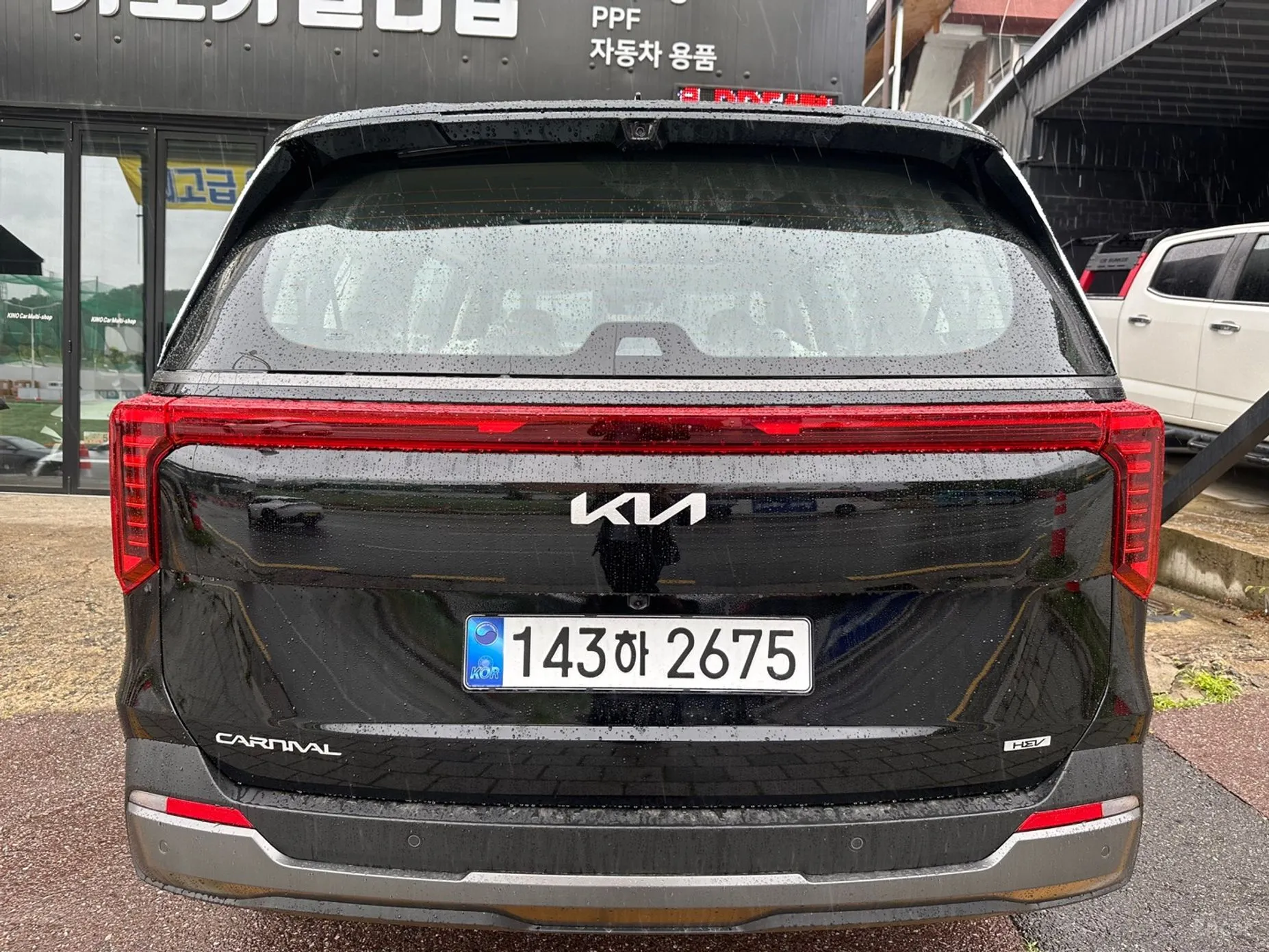 Kia Carnival 4th Generation превью 3