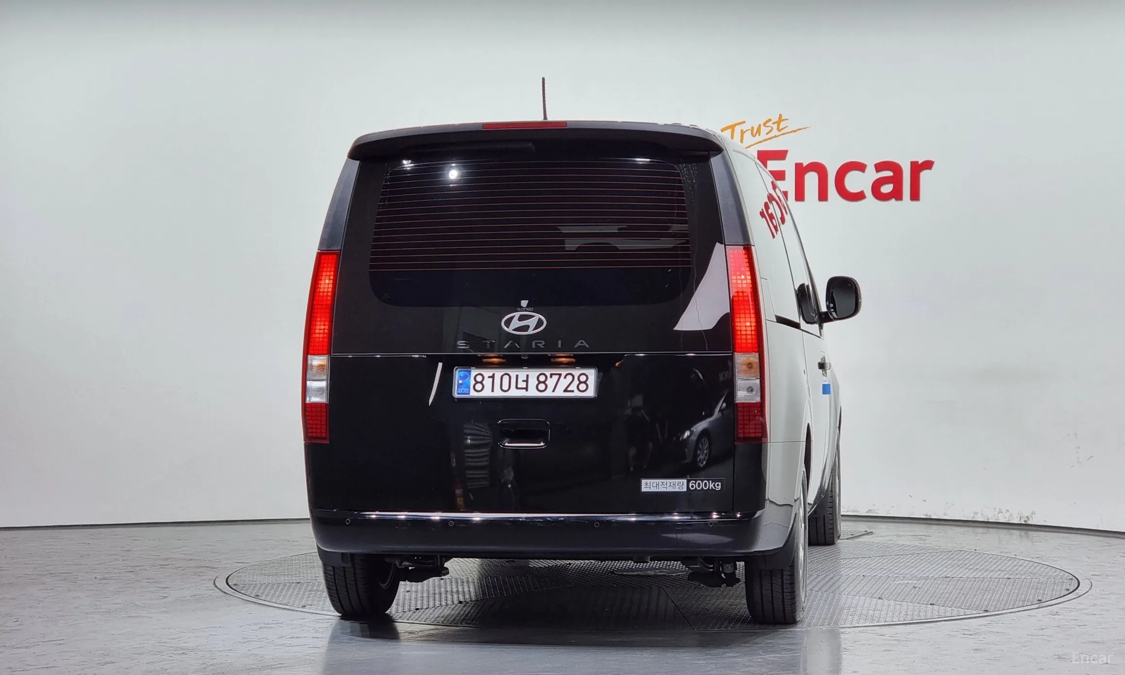 Hyundai Staria превью 3