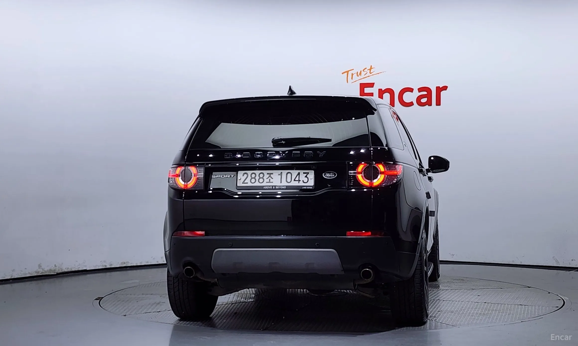 Land Rover Discovery Sports превью 3