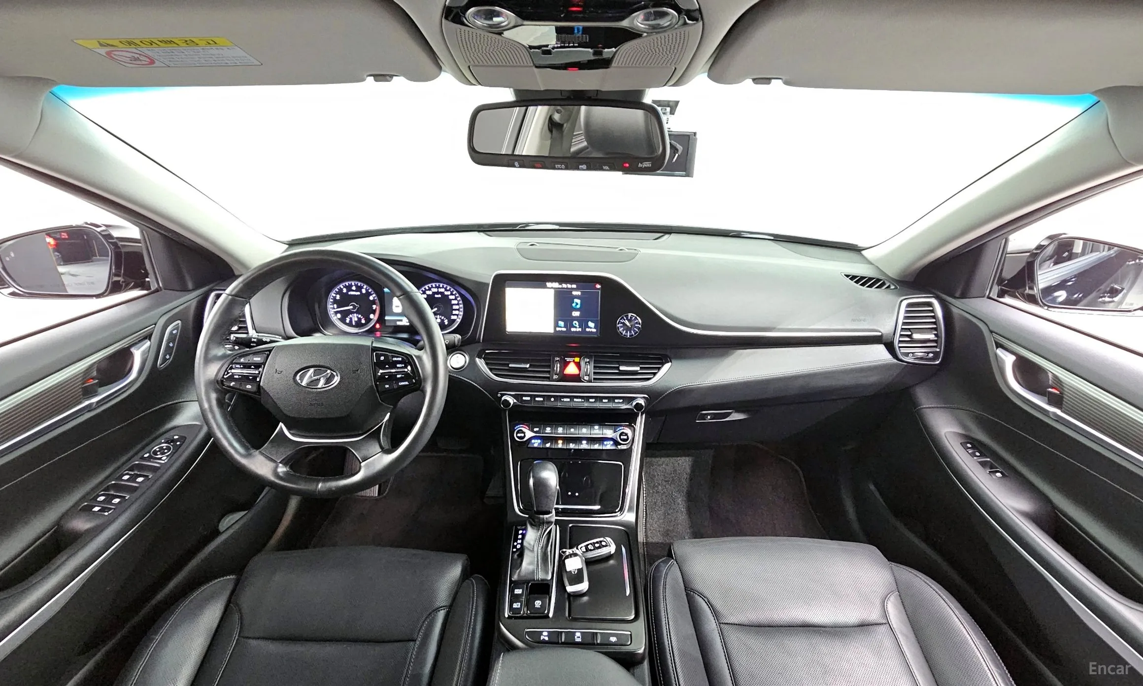 Hyundai Grandeur IG превью 4