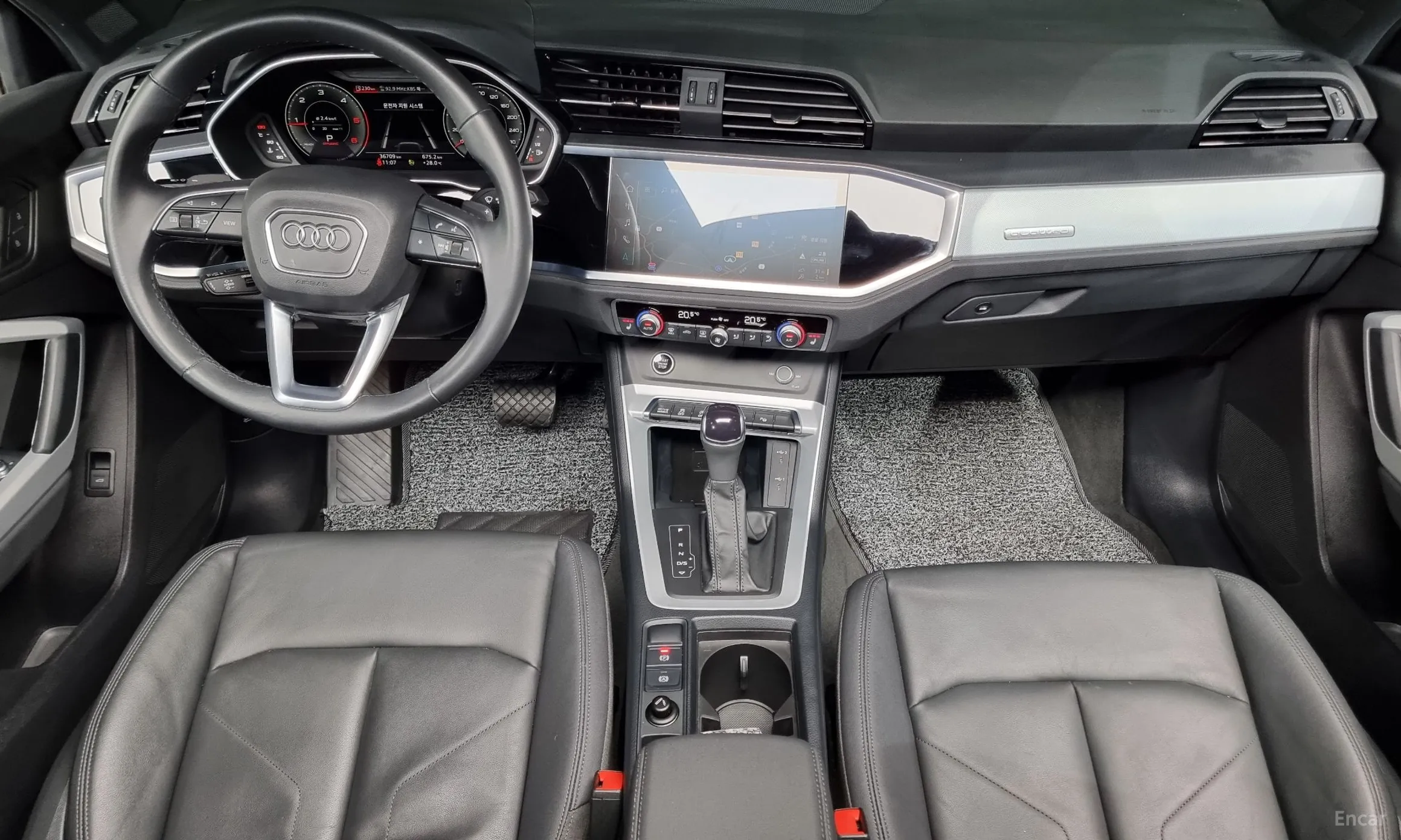 Audi Q3 (F3) превью 4