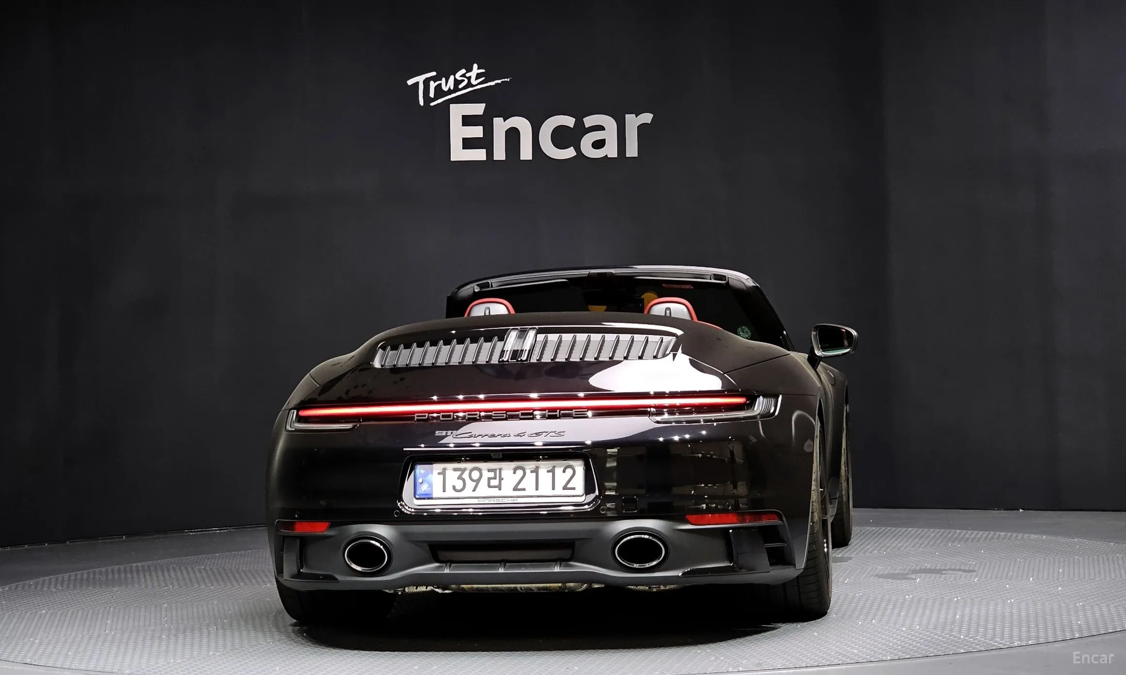 Porsche 911 (992) превью 3