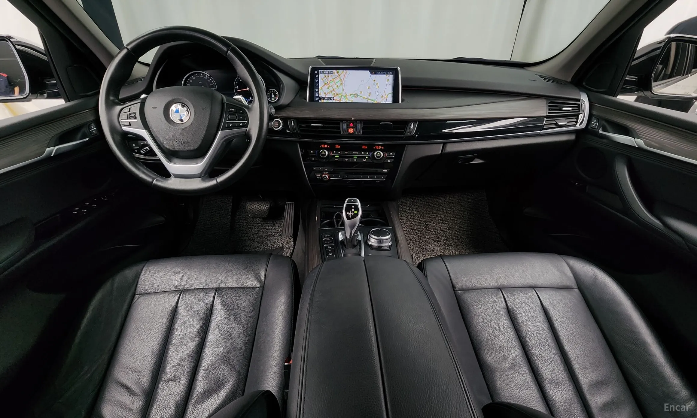 BMW X5 (F15) превью 4
