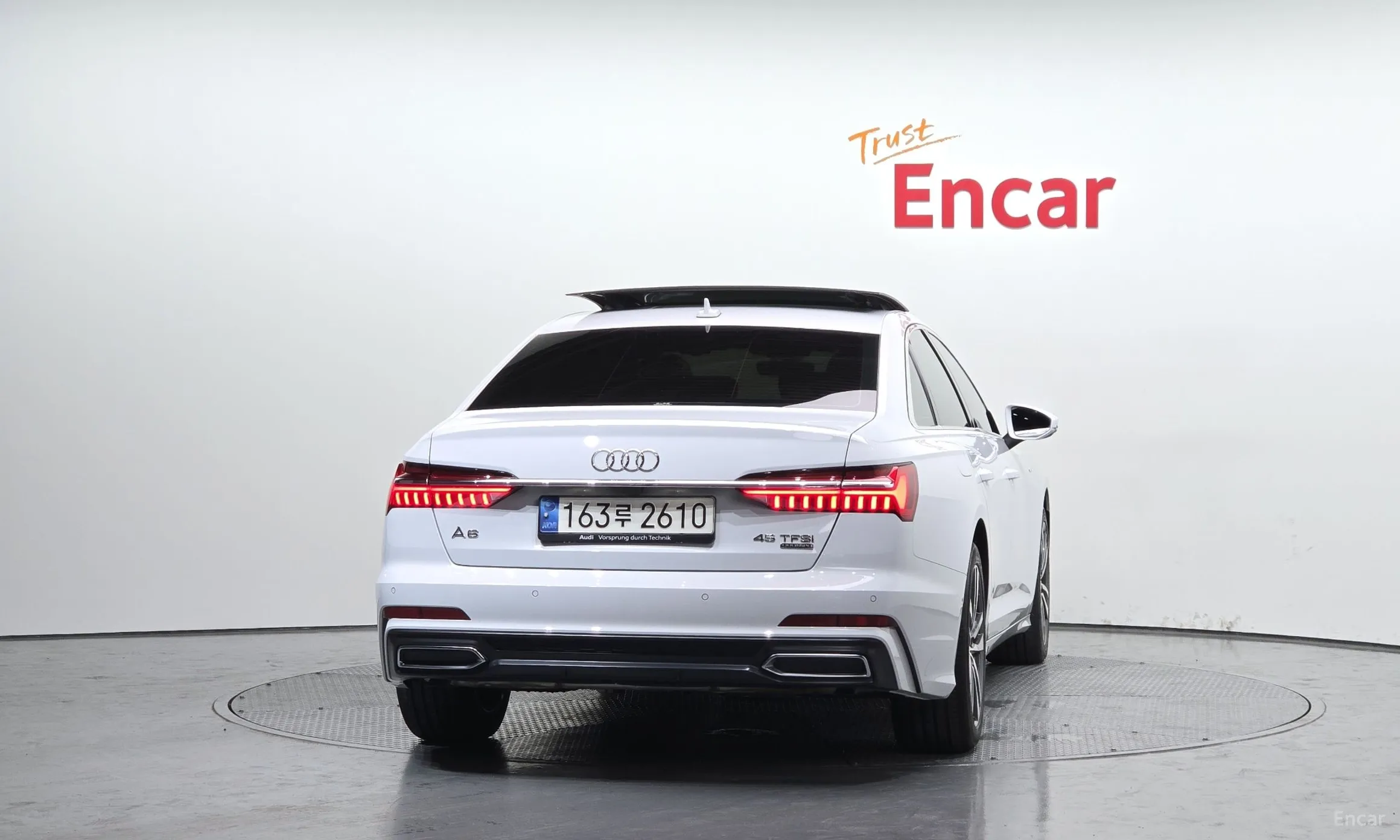 Audi A6 (C8) превью 3