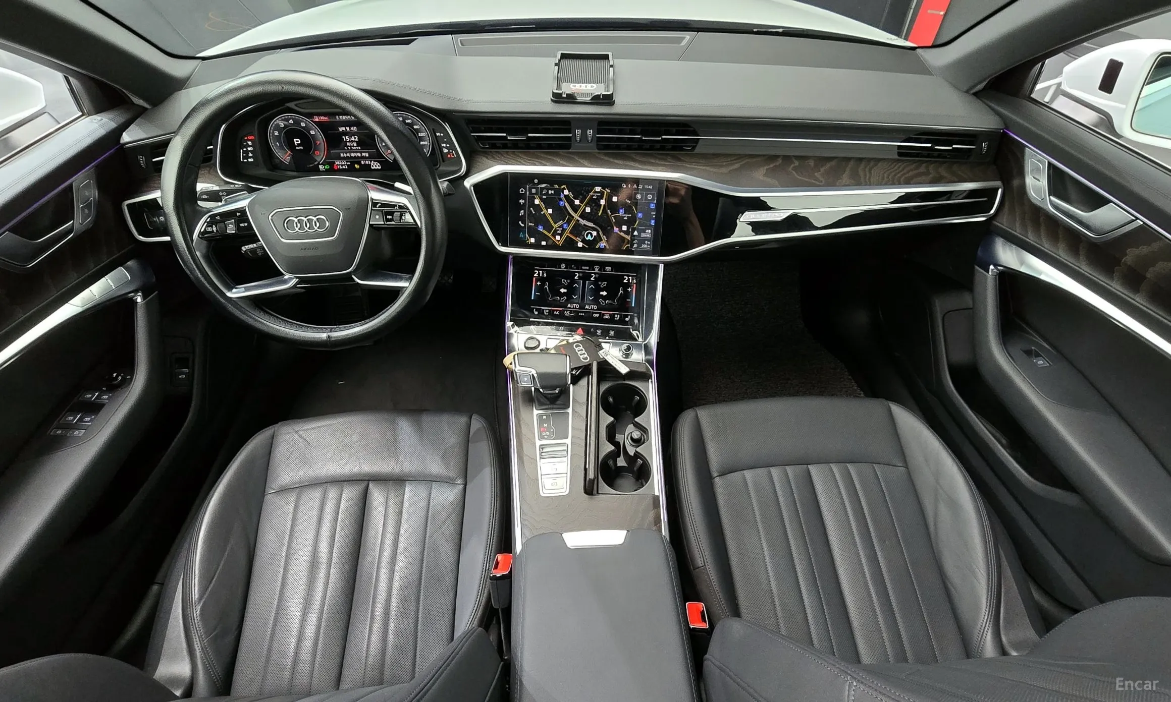 Audi A6 (C8) превью 4