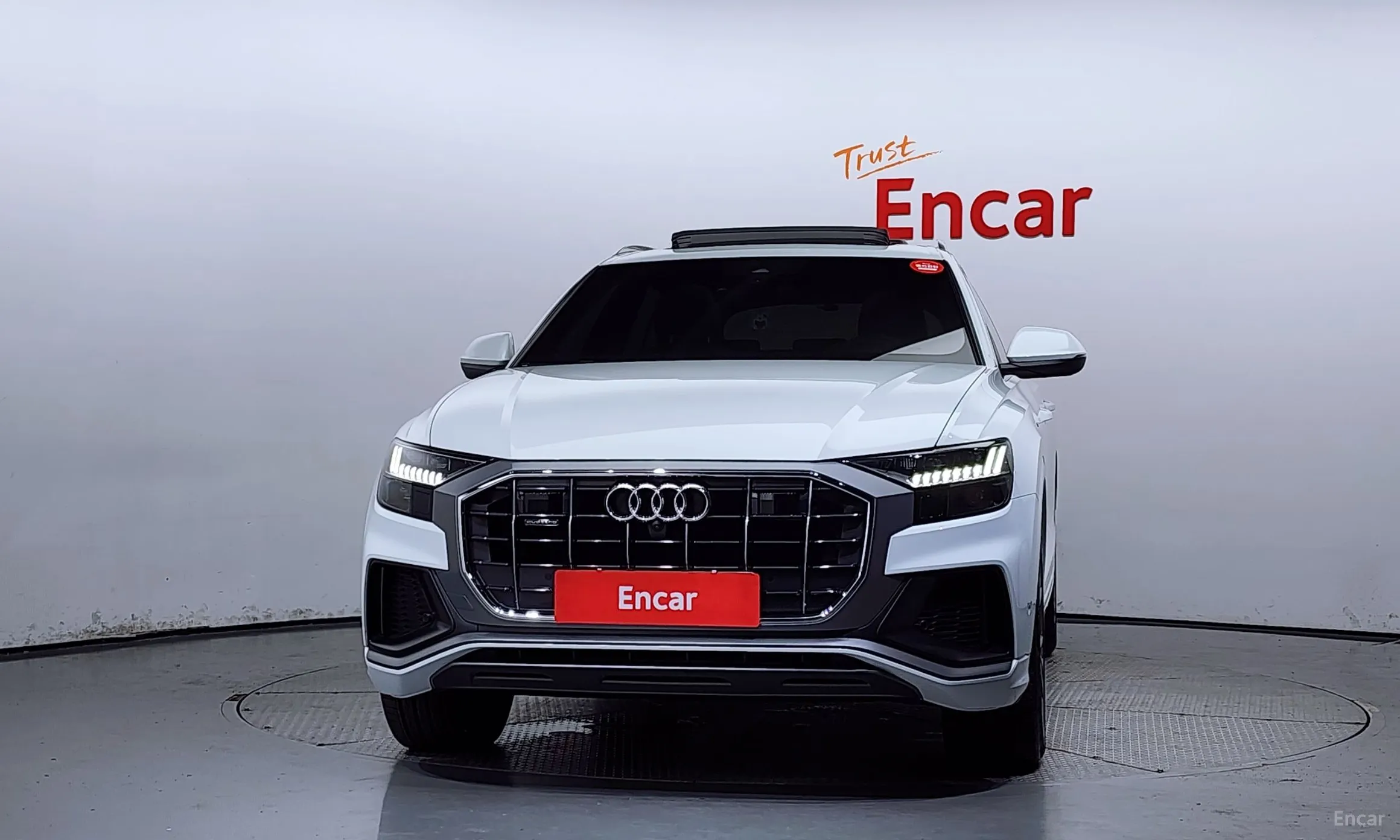 Audi Q8 (4M)