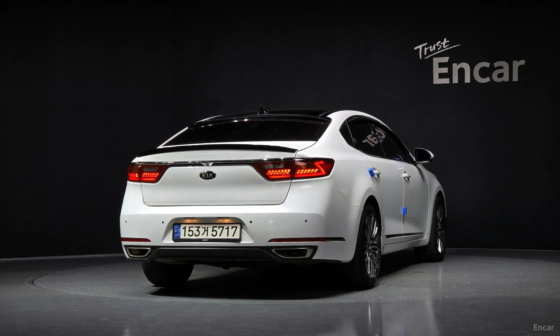 Kia K7 превью 3