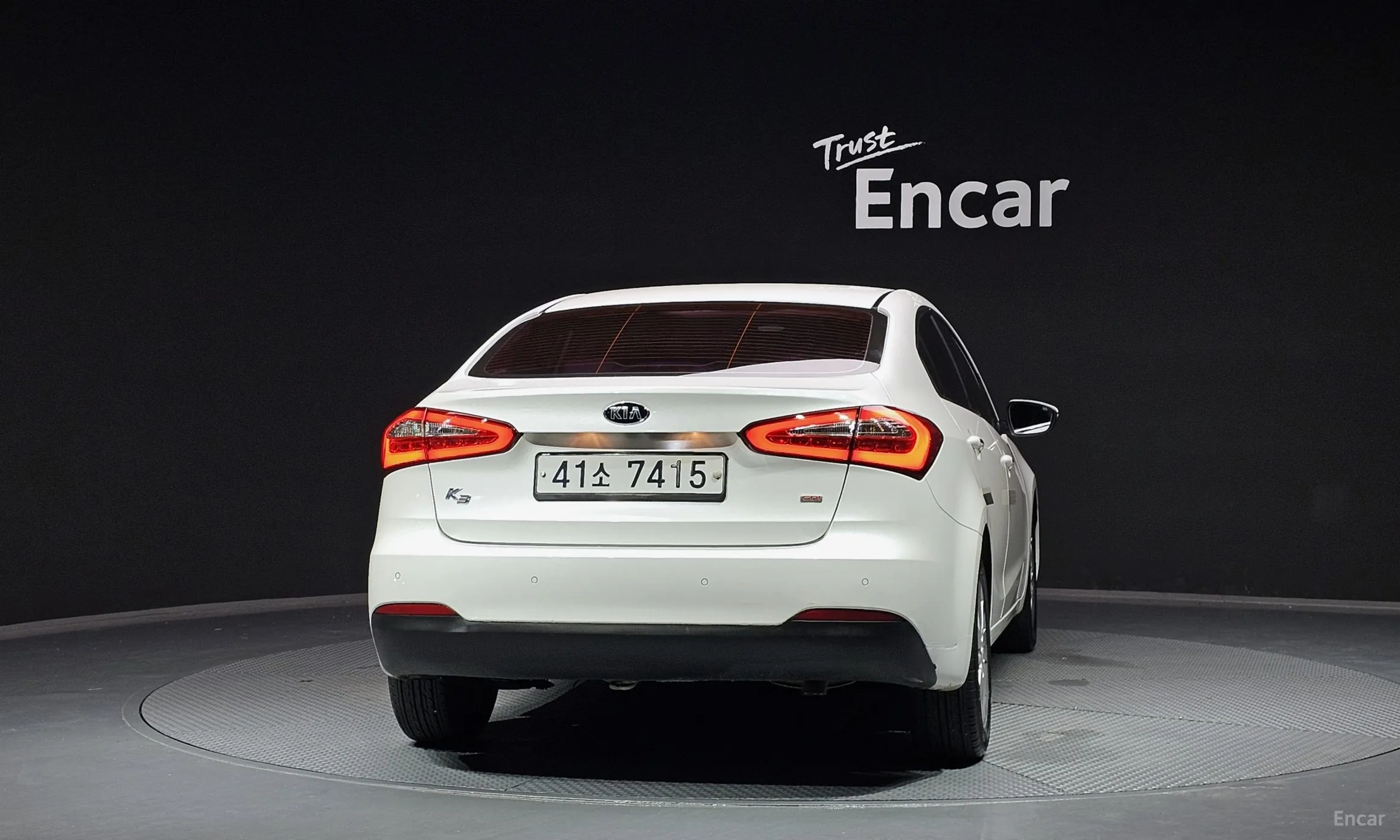 Kia K3 превью 3