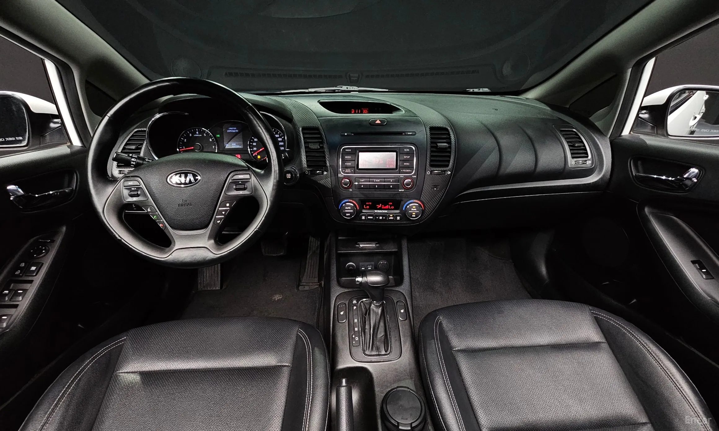 Kia K3 превью 4