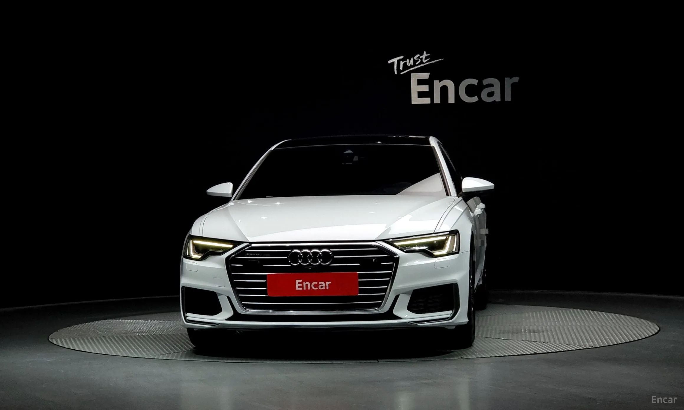 Audi A6 (C8) превью 2