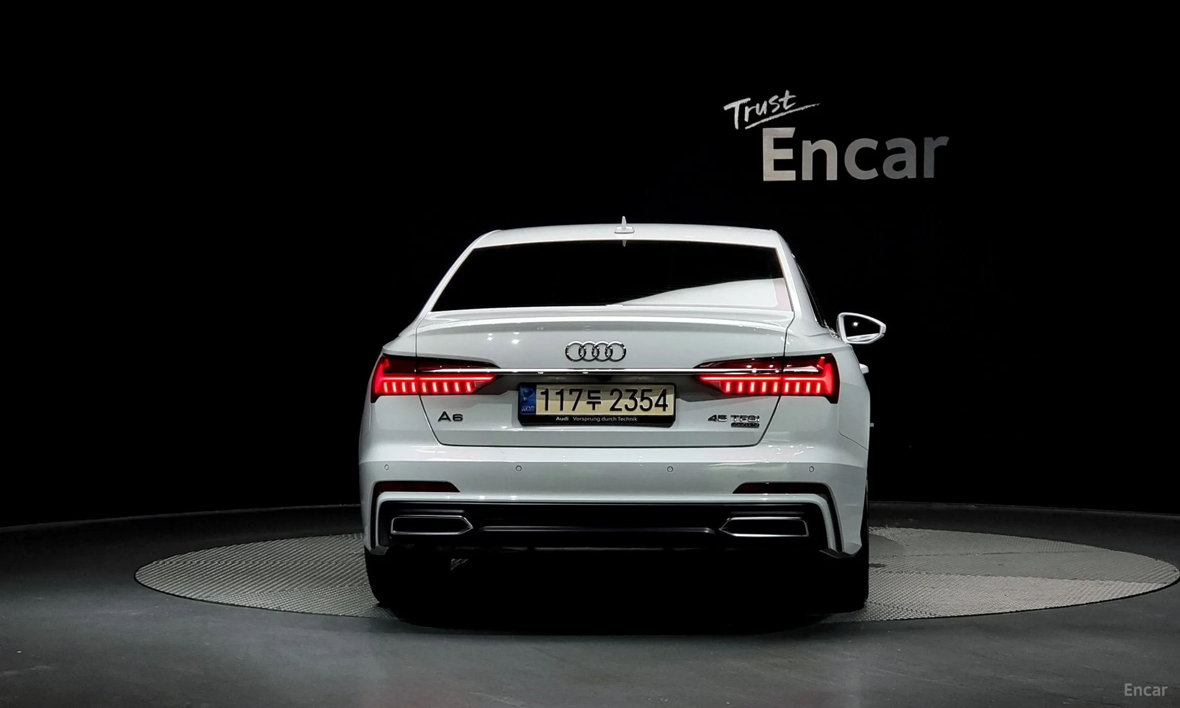Audi A6 (C8) превью 3