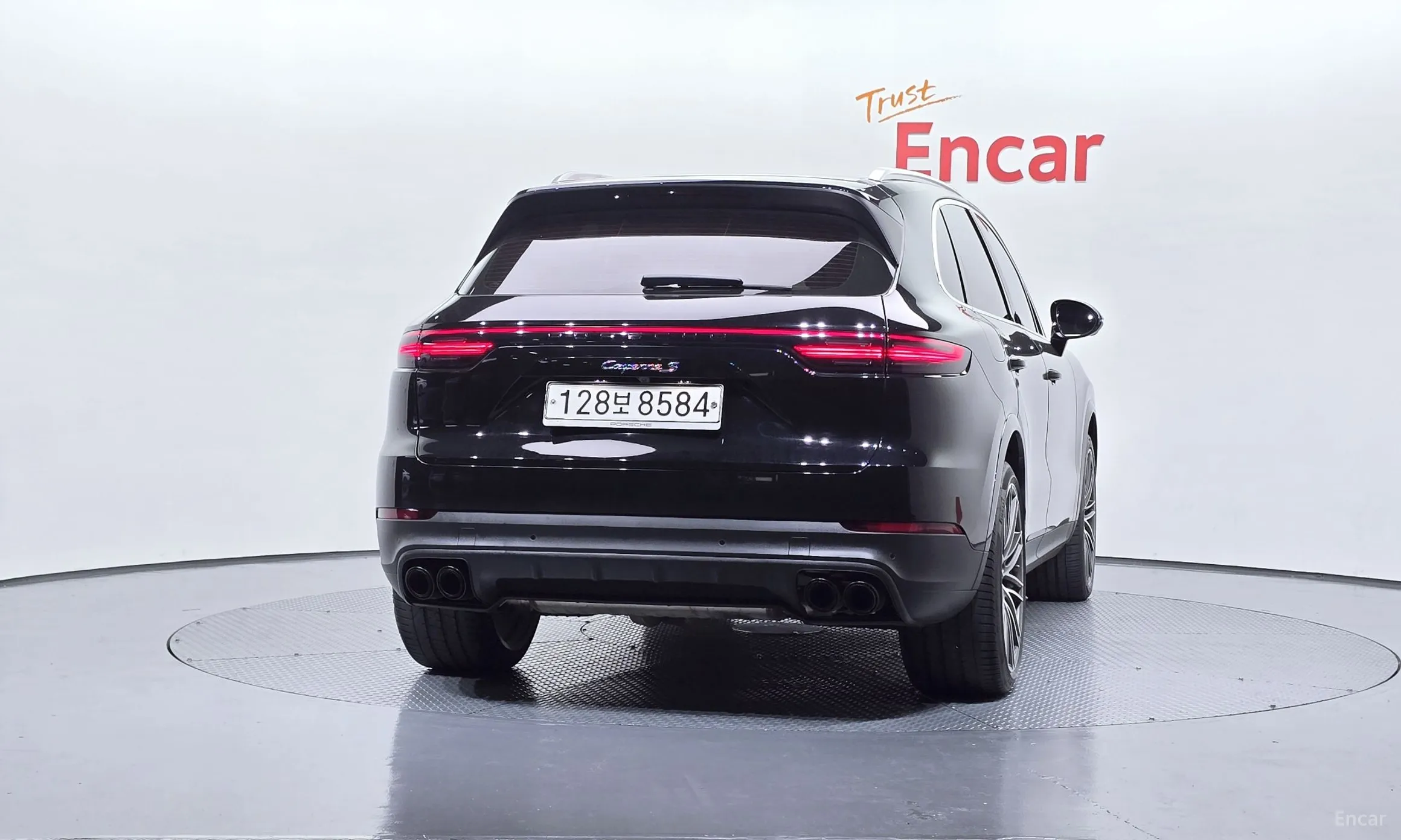 Porsche Cayenne (PO536) превью 3