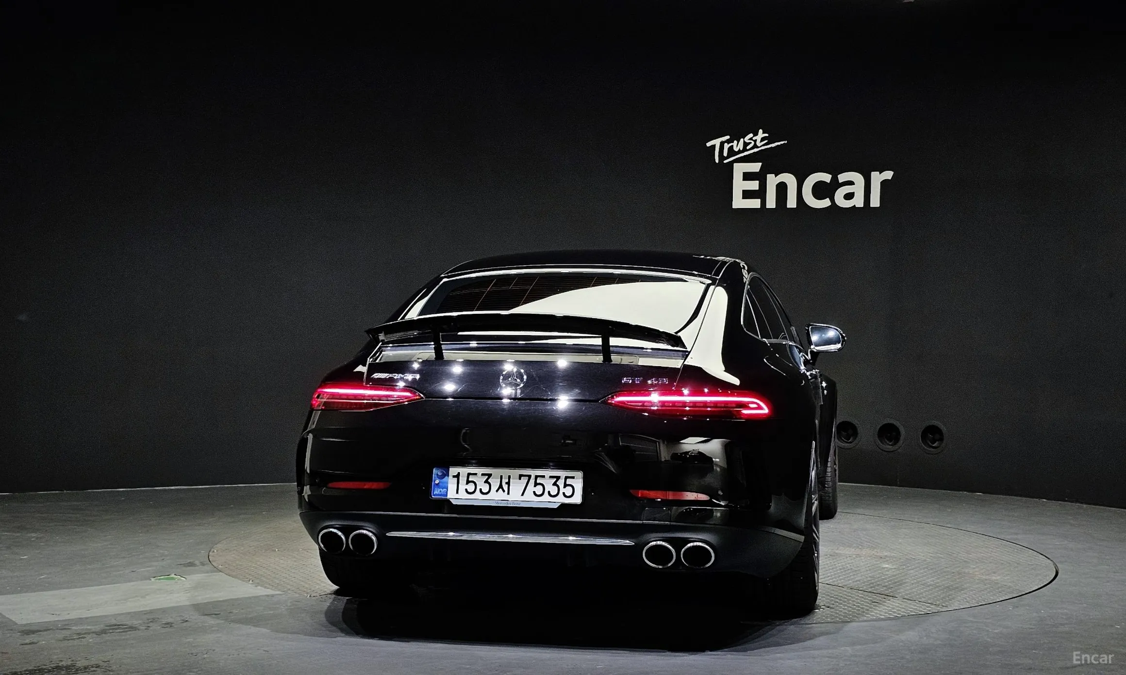 Mercedes Benz AMG GT превью 3