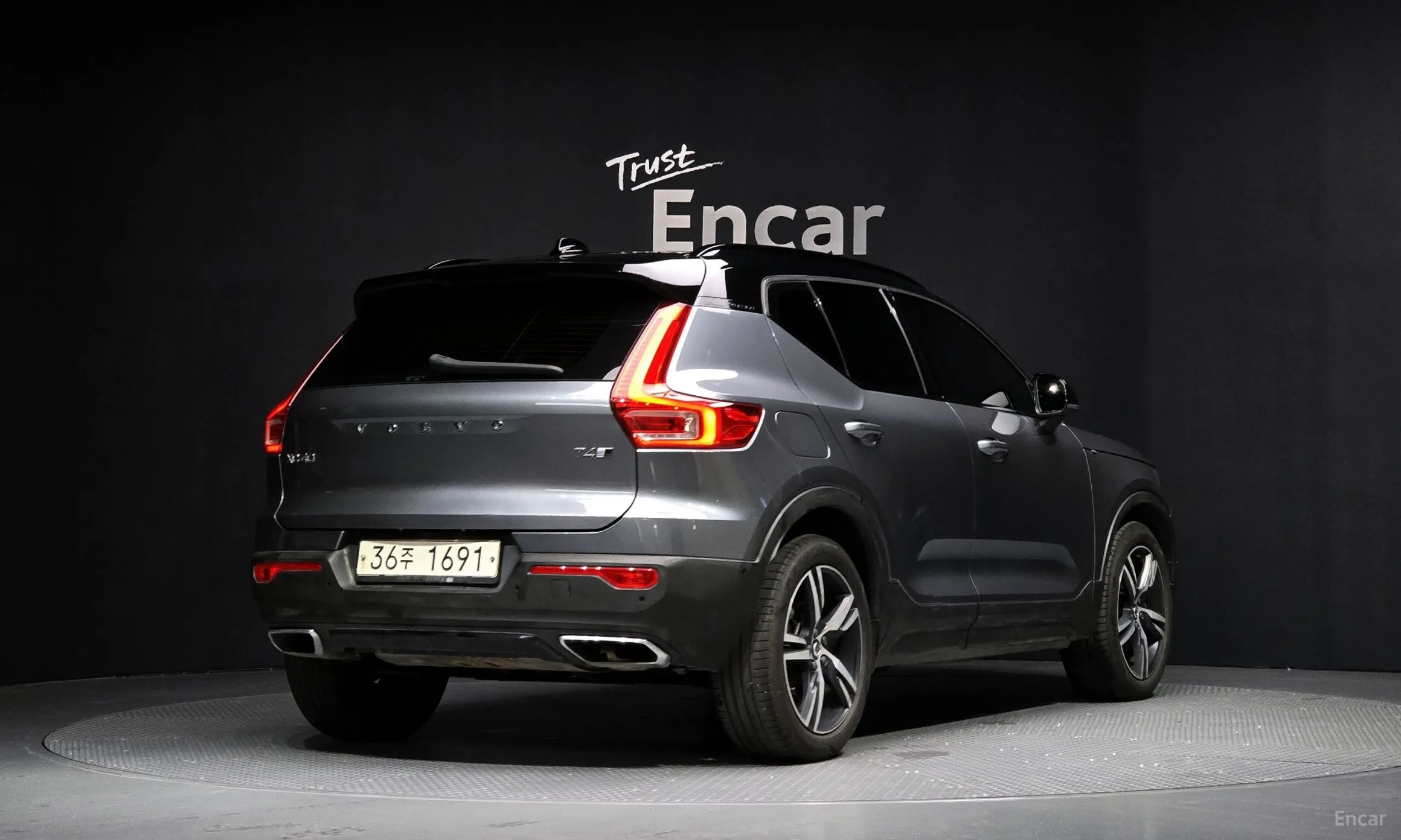 Volvo XC40 превью 2