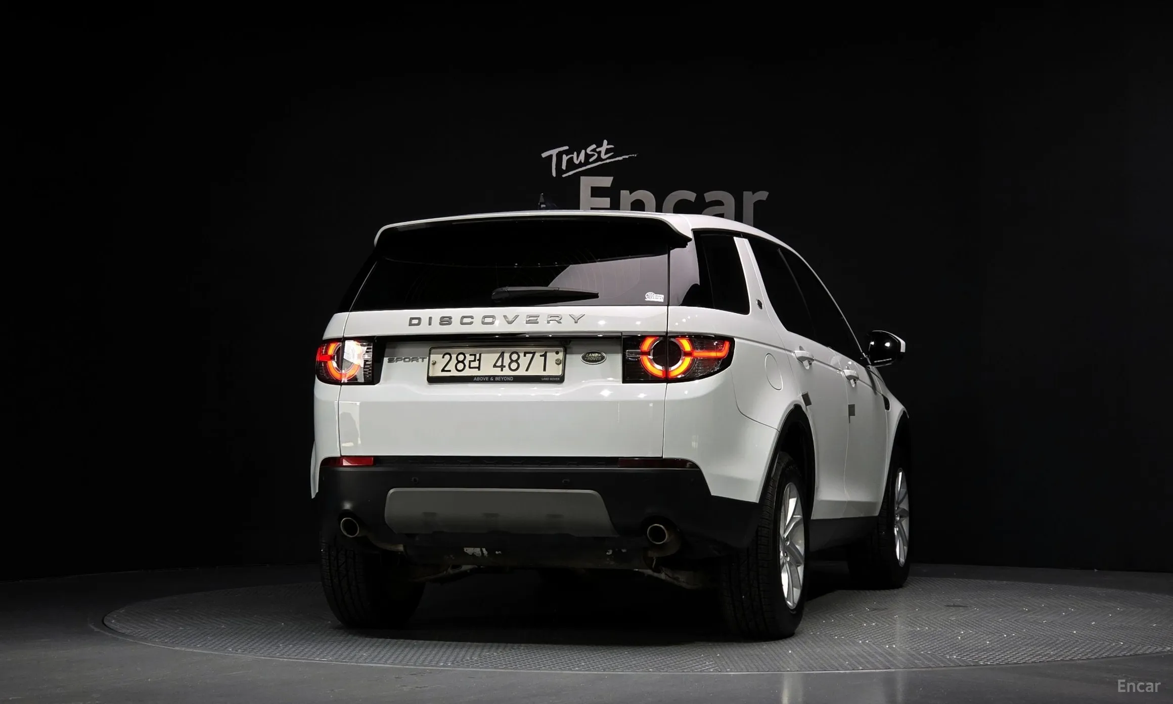 Land Rover Discovery Sports превью 3