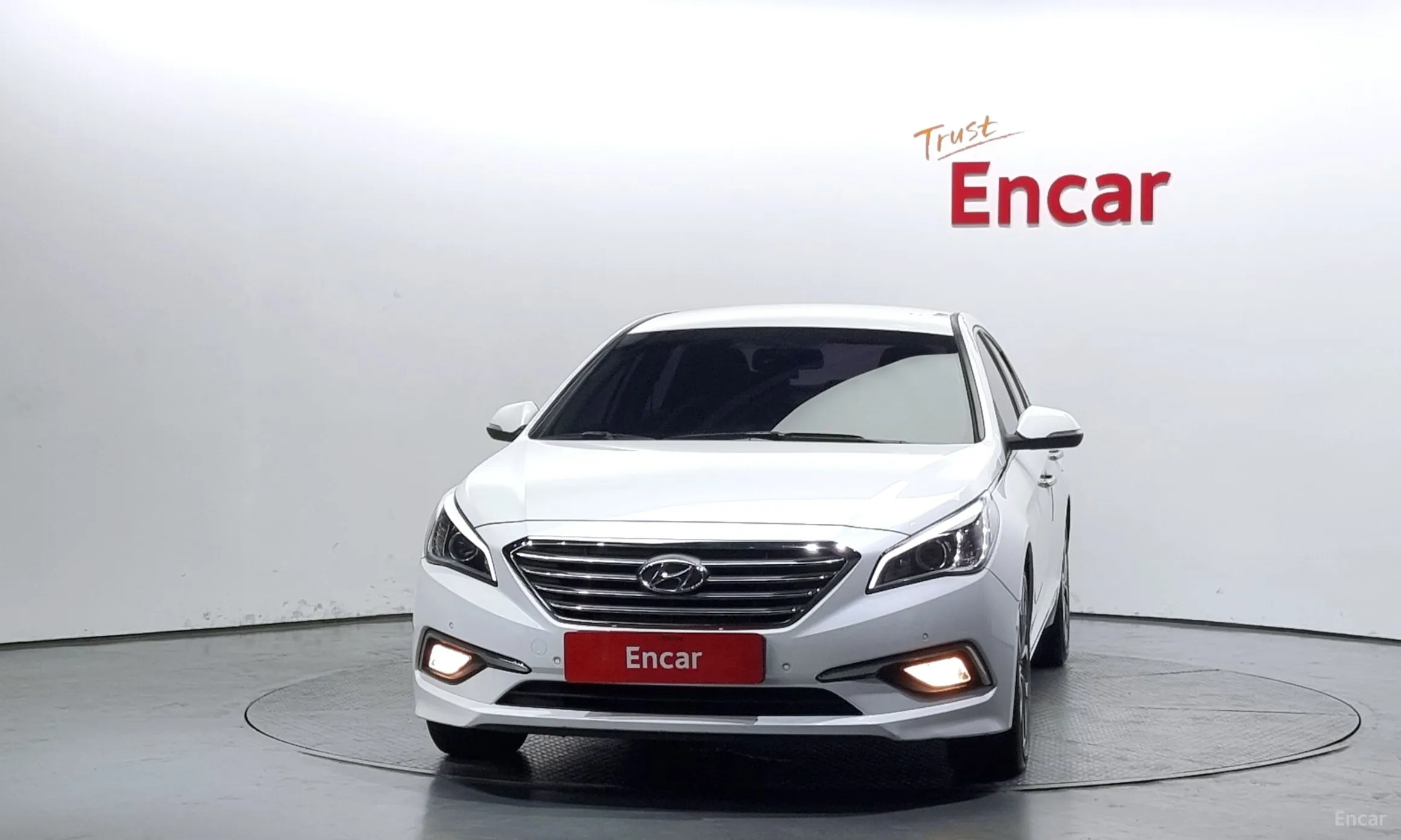 Hyundai LF Sonata превью 2