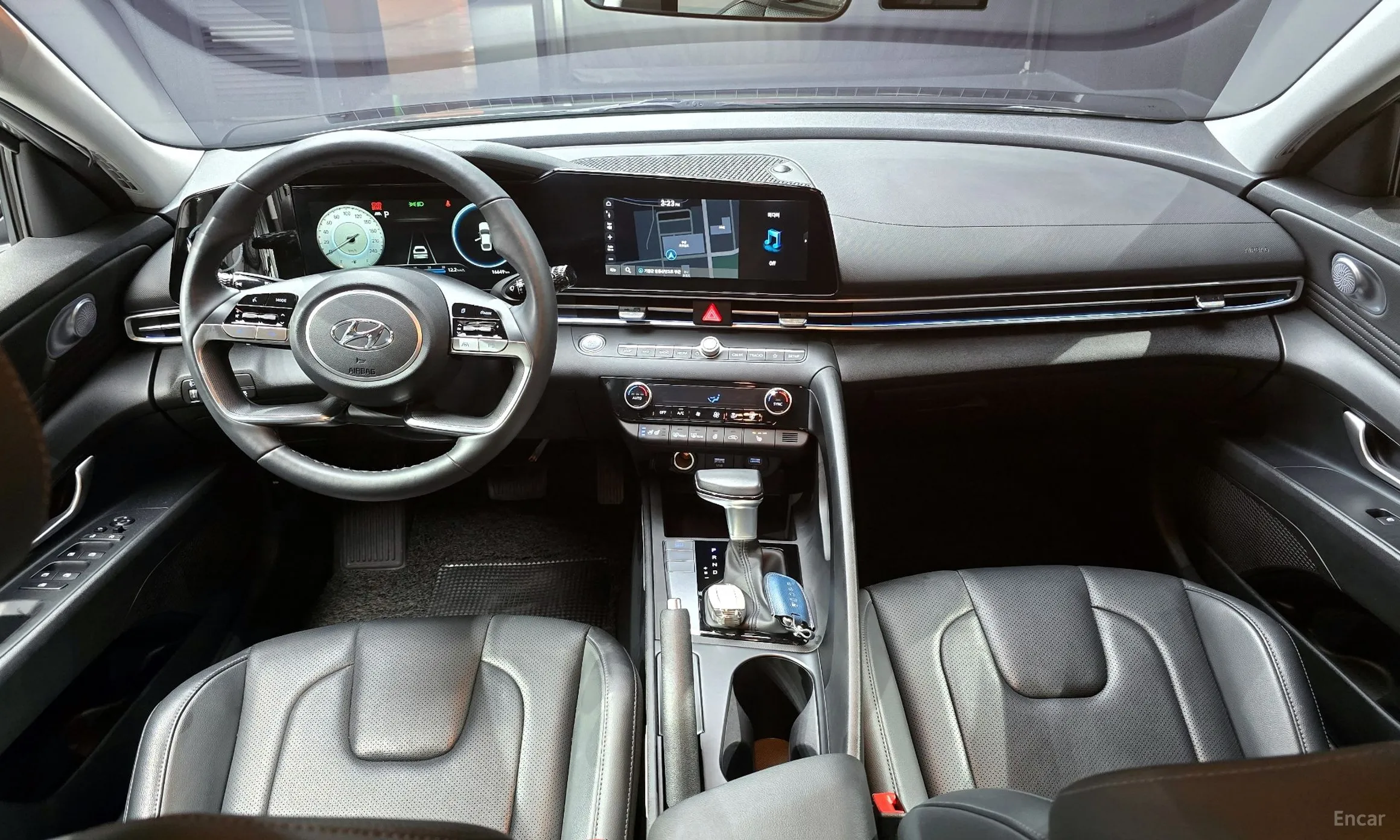 Hyundai Avante (CN7) превью 4