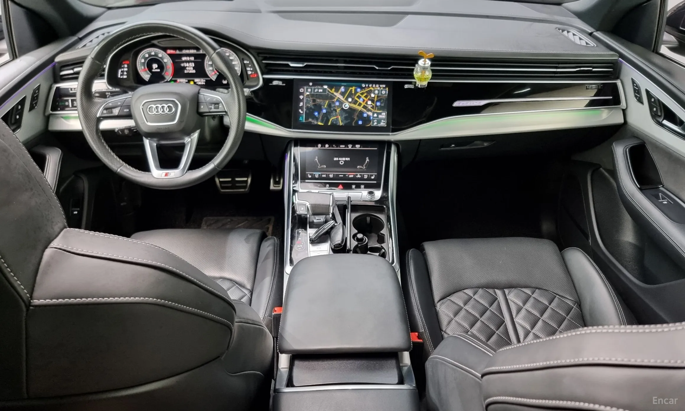 Audi Q8 (4M) превью 4