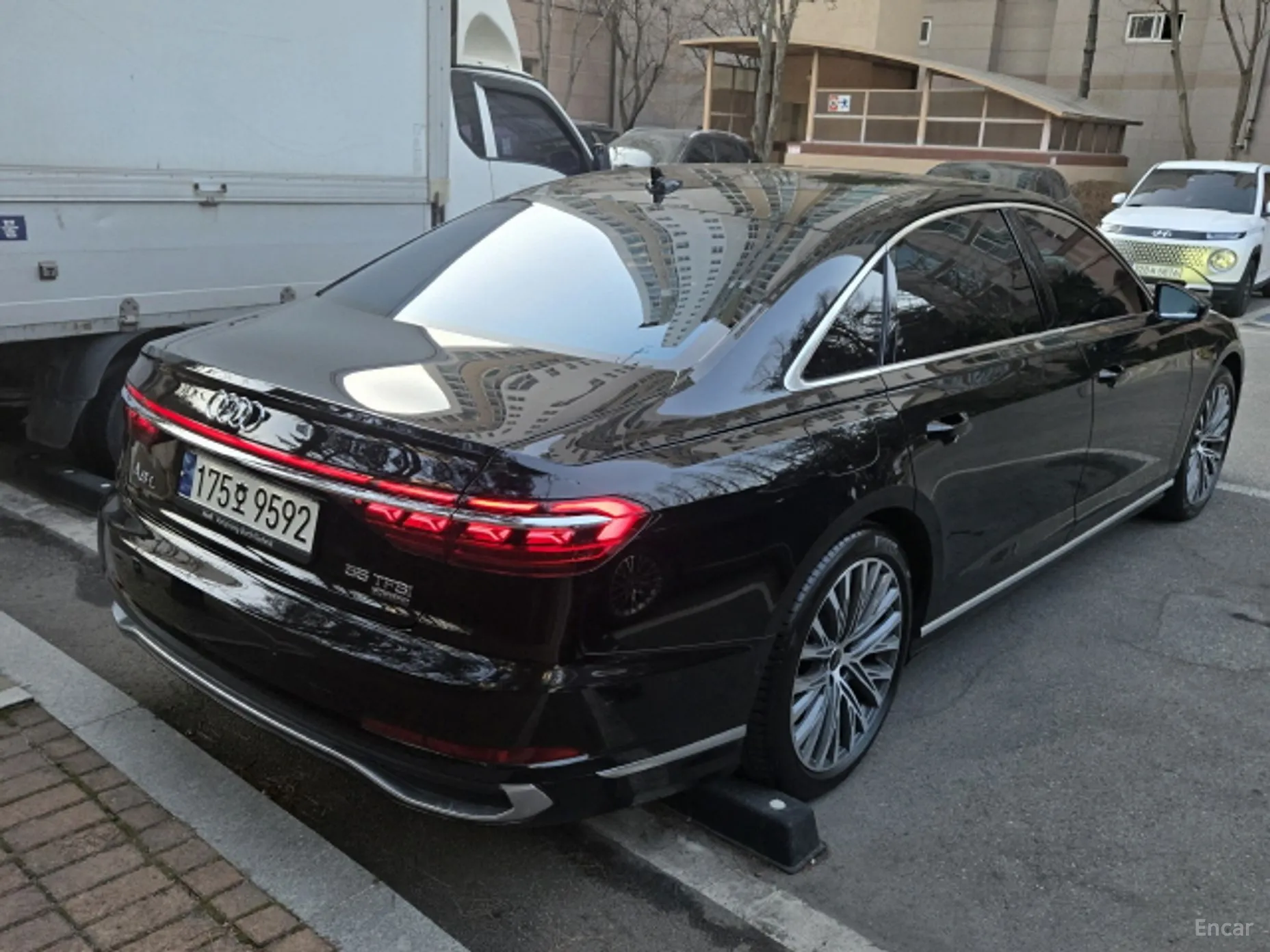 Audi A8 (D5) превью 3