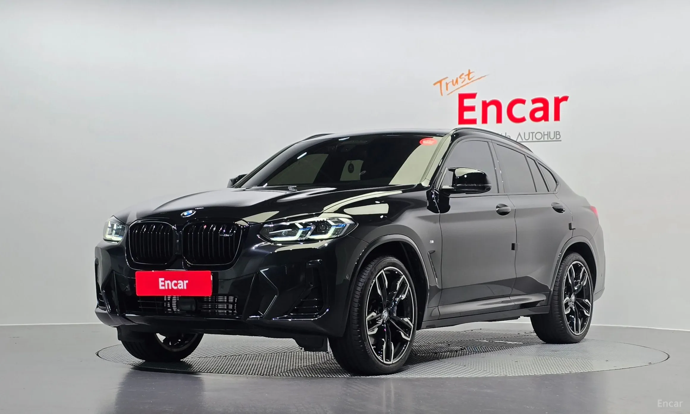 X4 (G02)