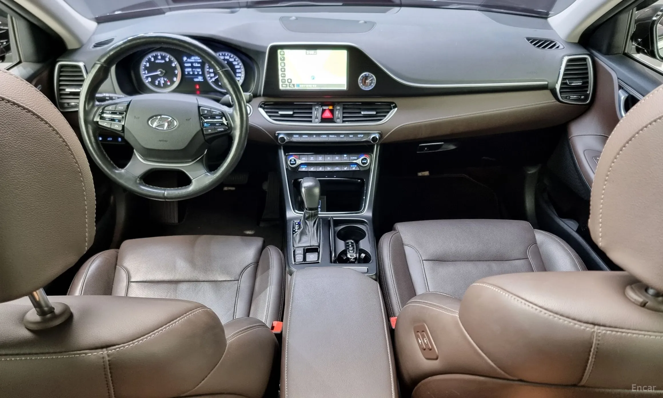 Hyundai Grandeur IG превью 4