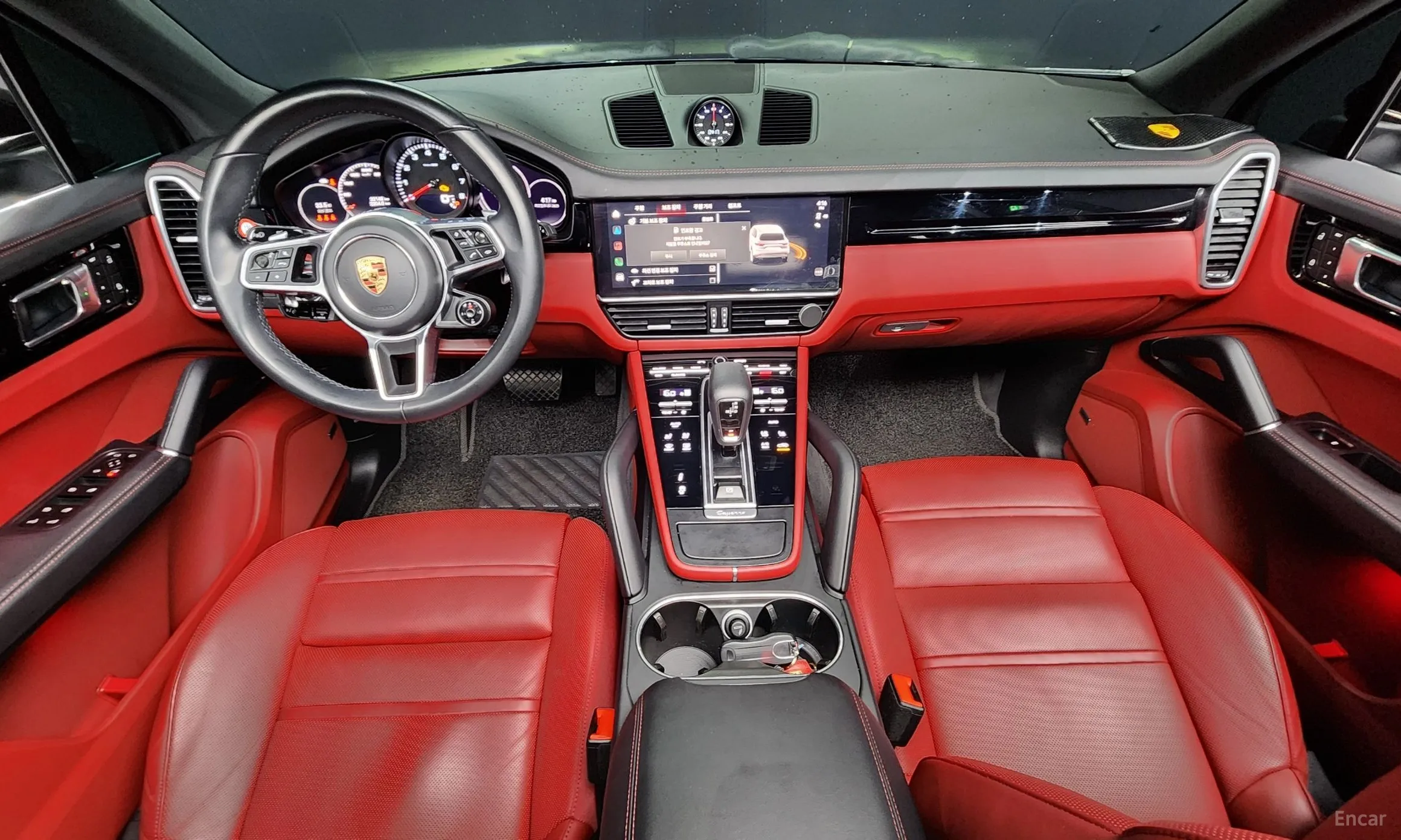 Porsche Cayenne (PO536) превью 4