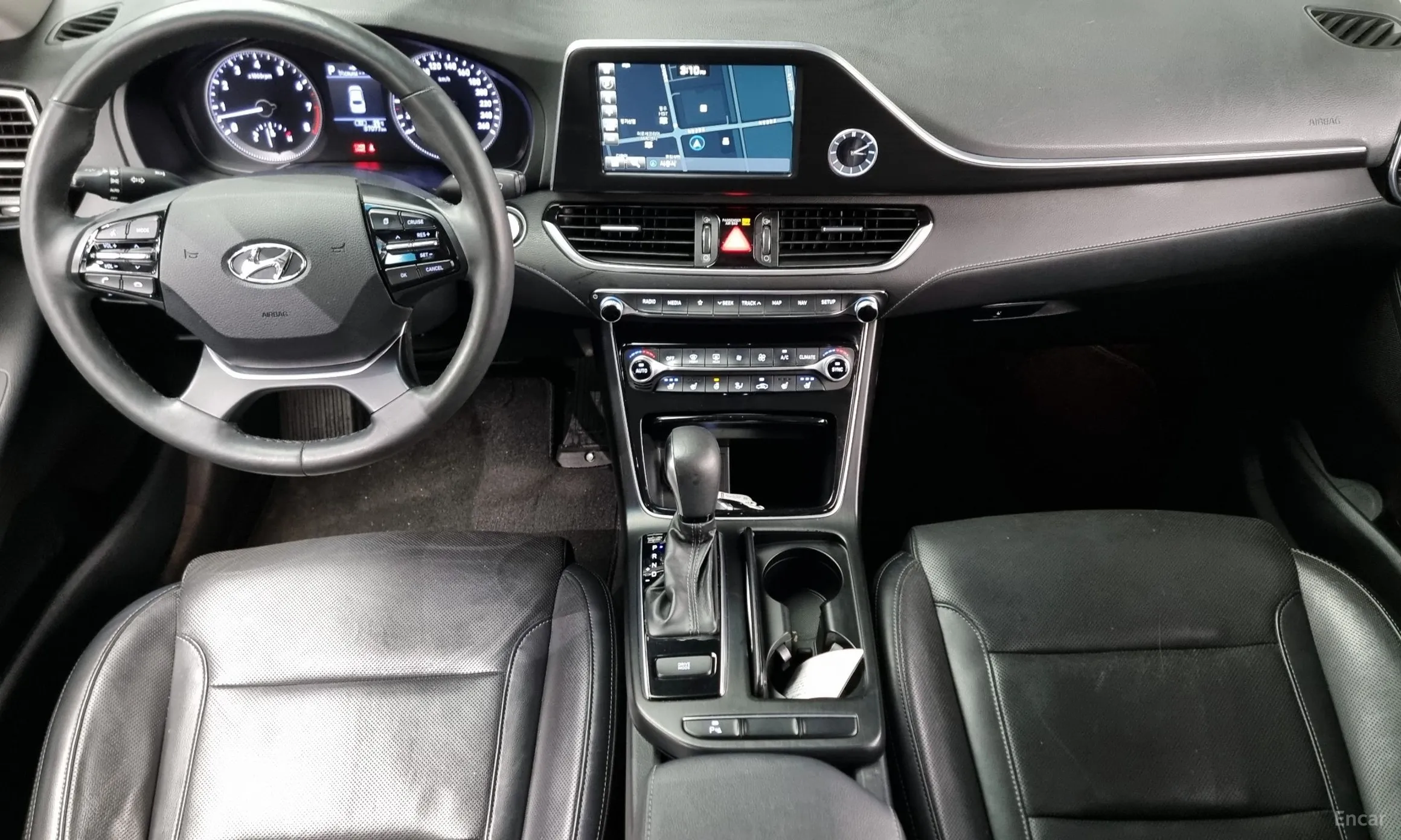Hyundai Grandeur IG превью 4