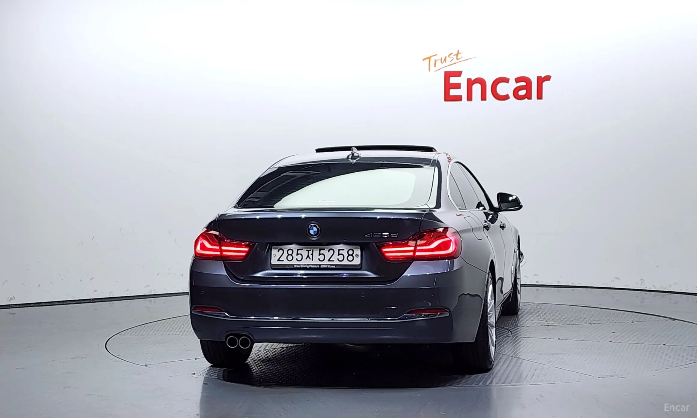 BMW Series 4 (F32) превью 3
