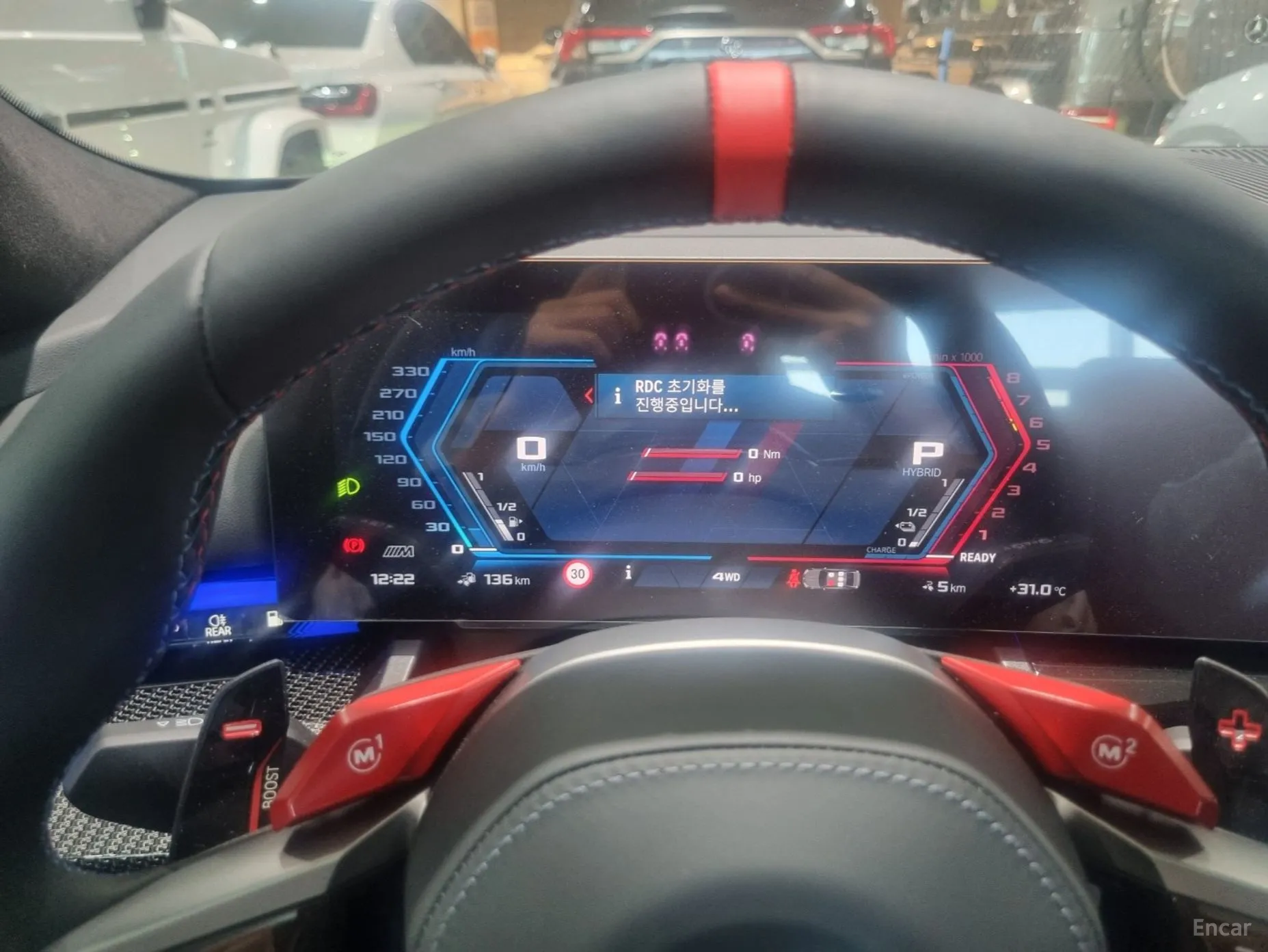 BMW M5 (G90) превью 4