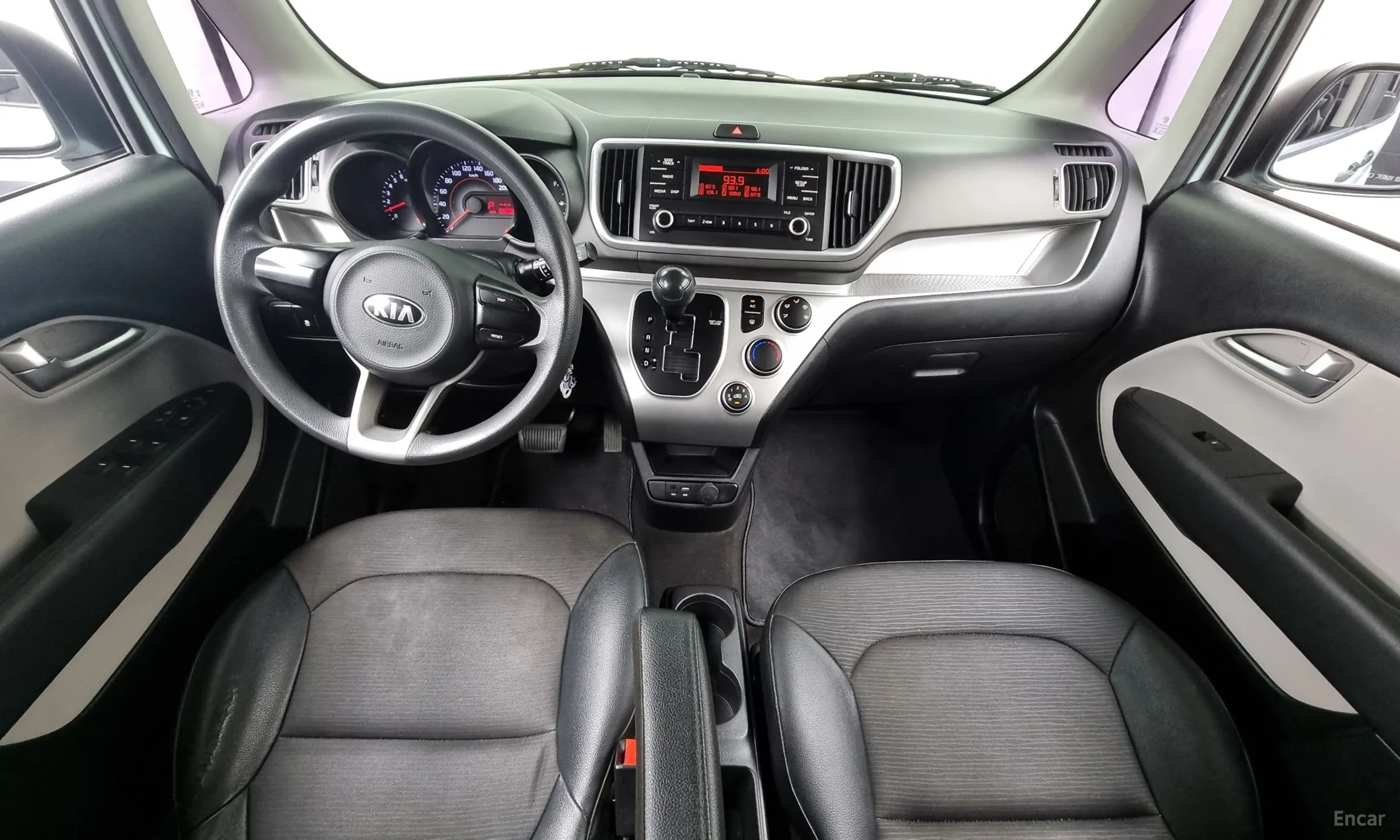 Kia Ray превью 4