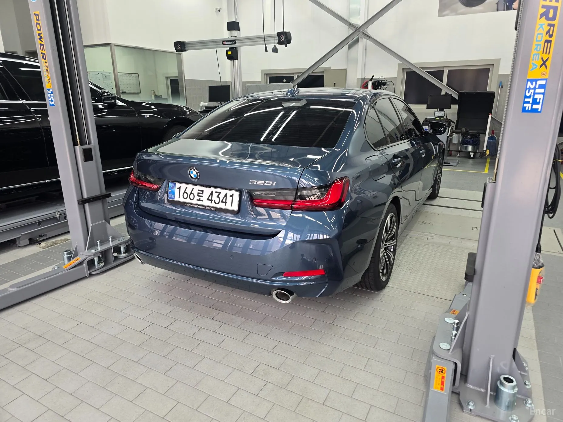 BMW 3 Series (G20) превью 3