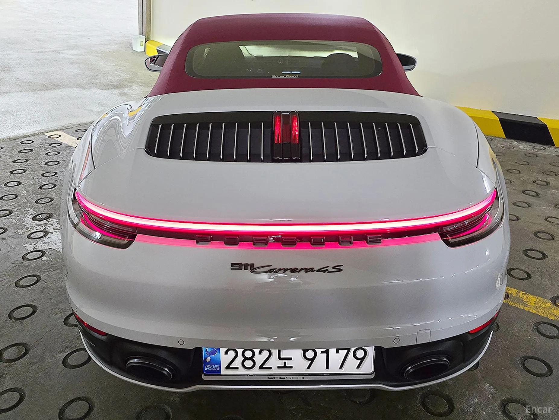 Porsche 911 (992) превью 3