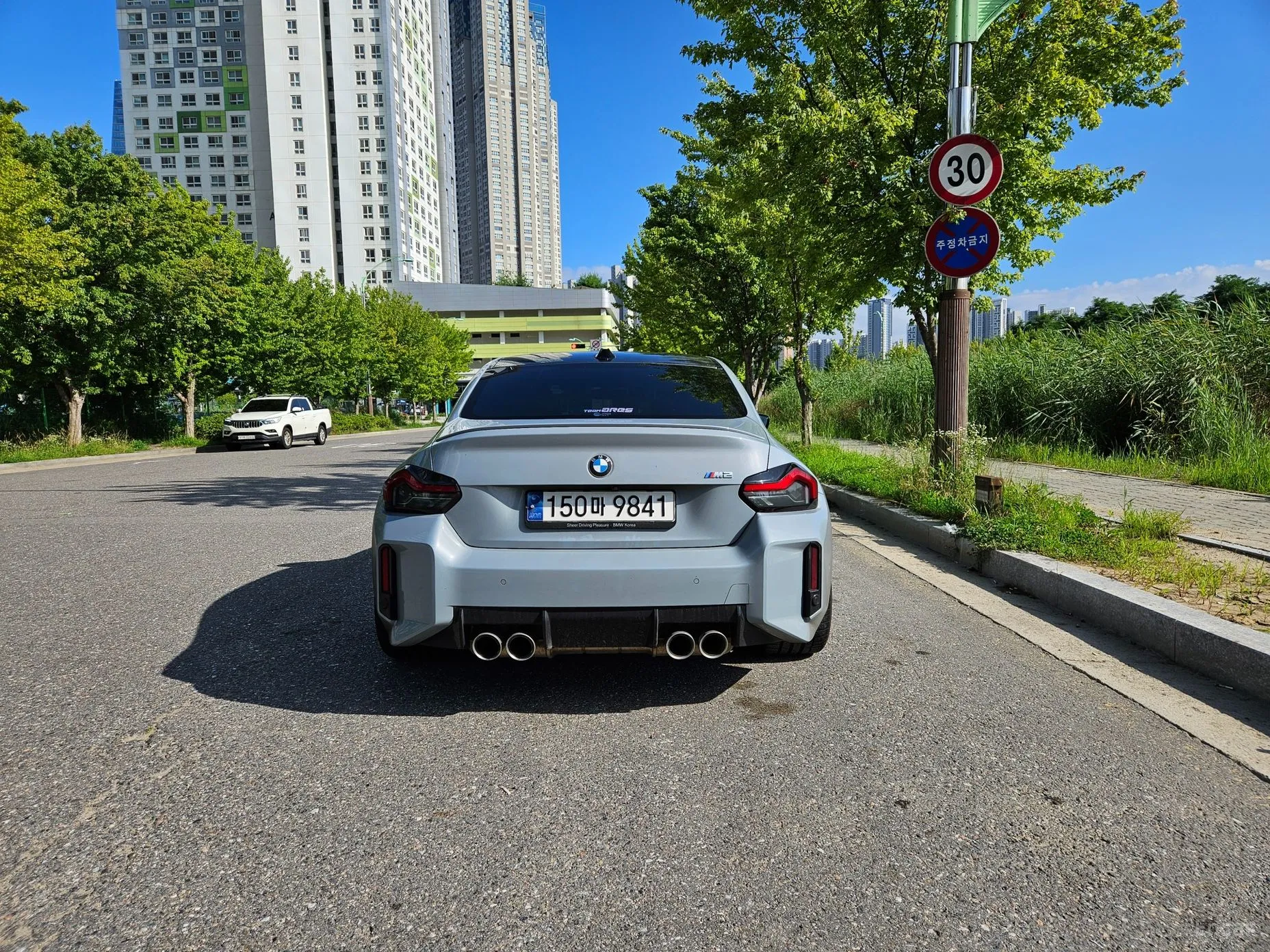 BMW M2 (G87) превью 3