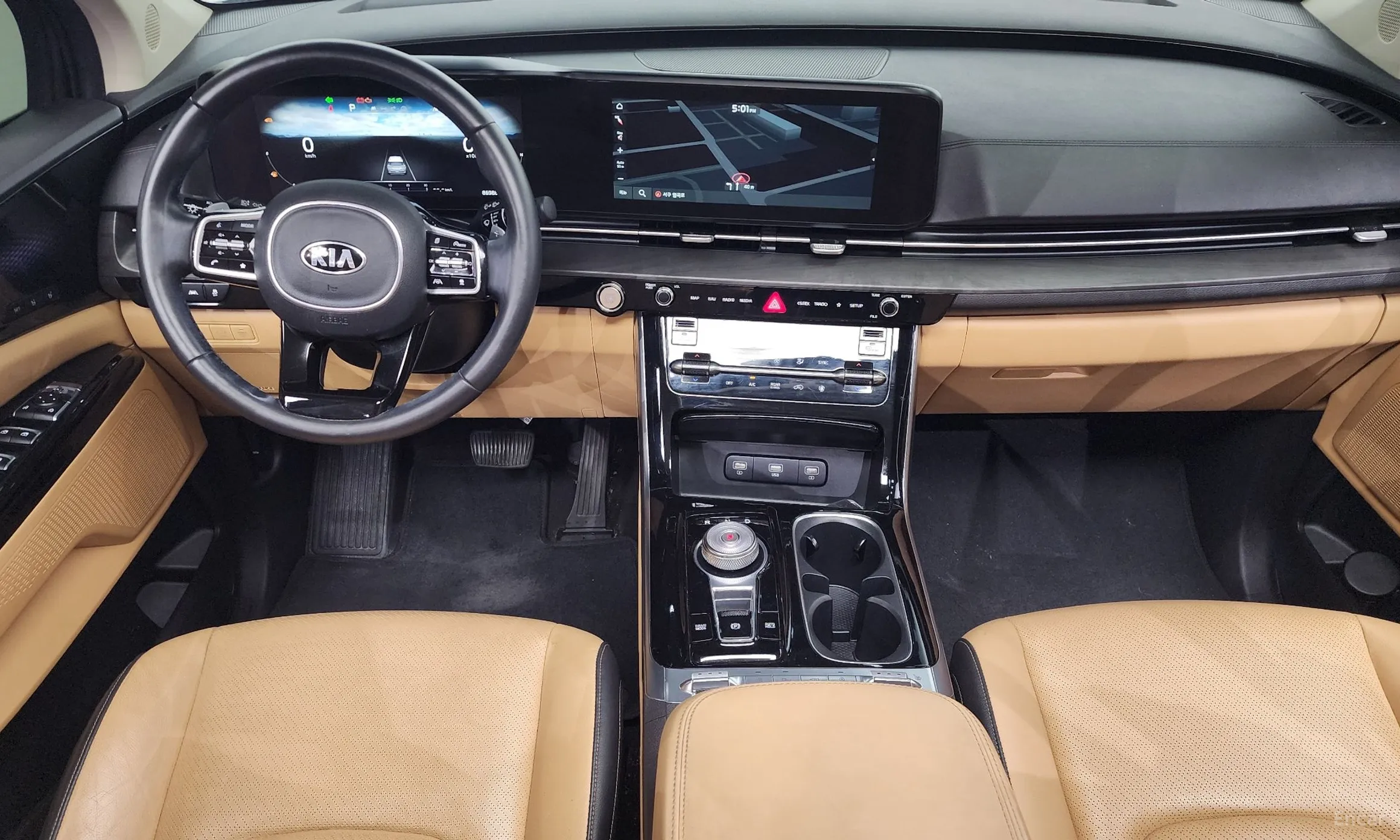 Kia Carnival Gen 4 превью 4