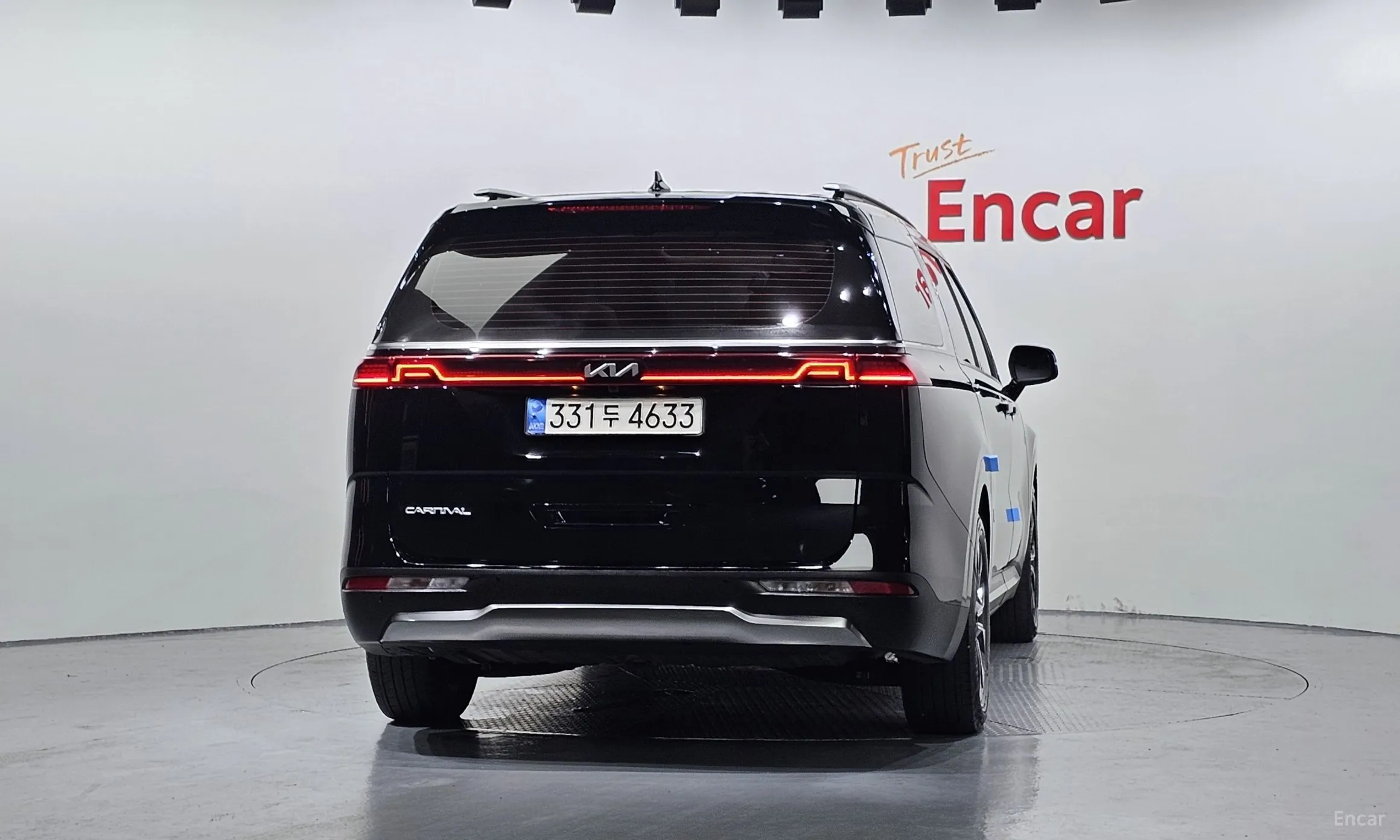 Kia Carnival Gen 4 превью 3