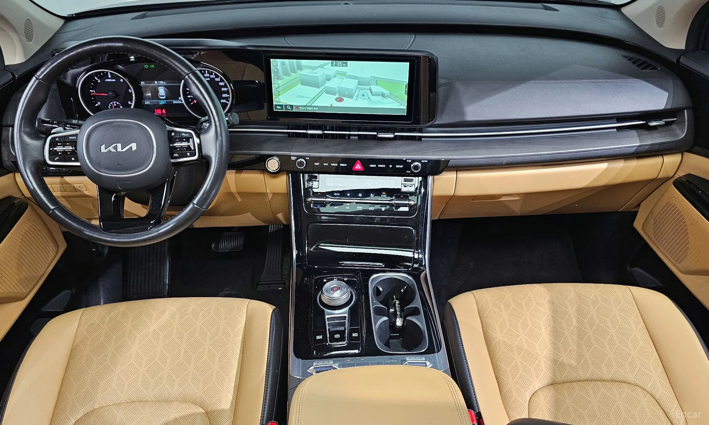 Kia Carnival Gen 4 превью 4