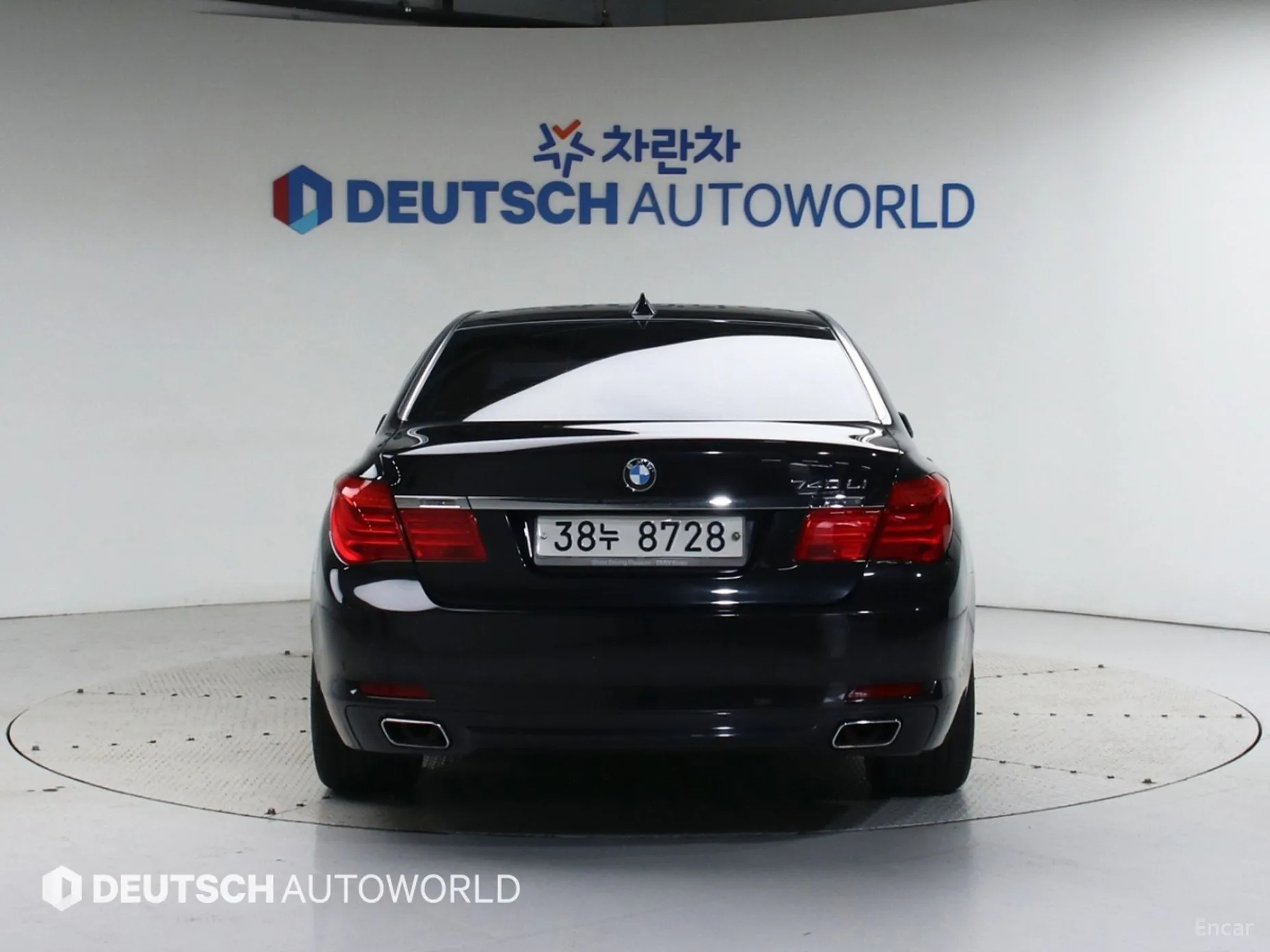 BMW 7 Series (F01) превью 3