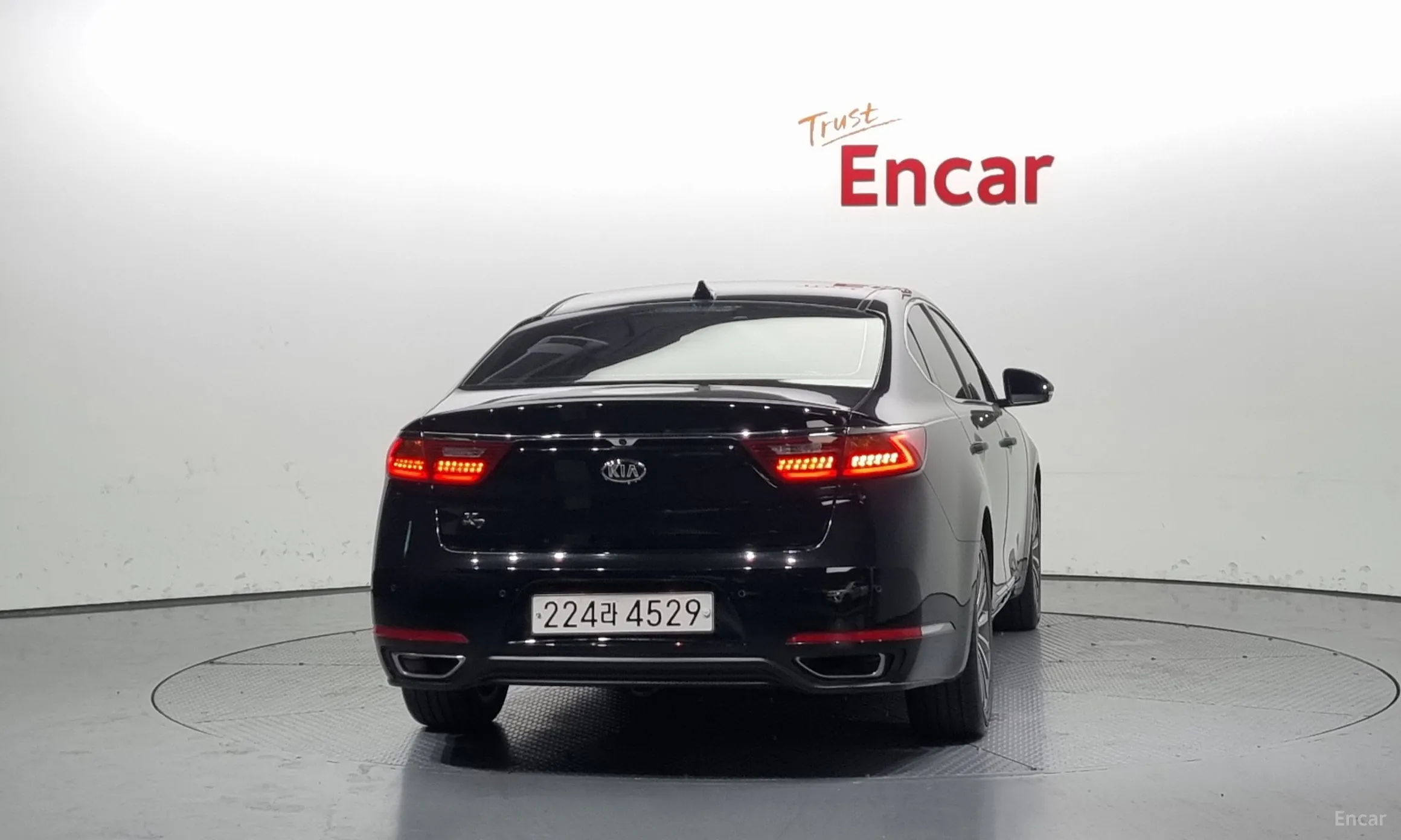 Kia K7 превью 3