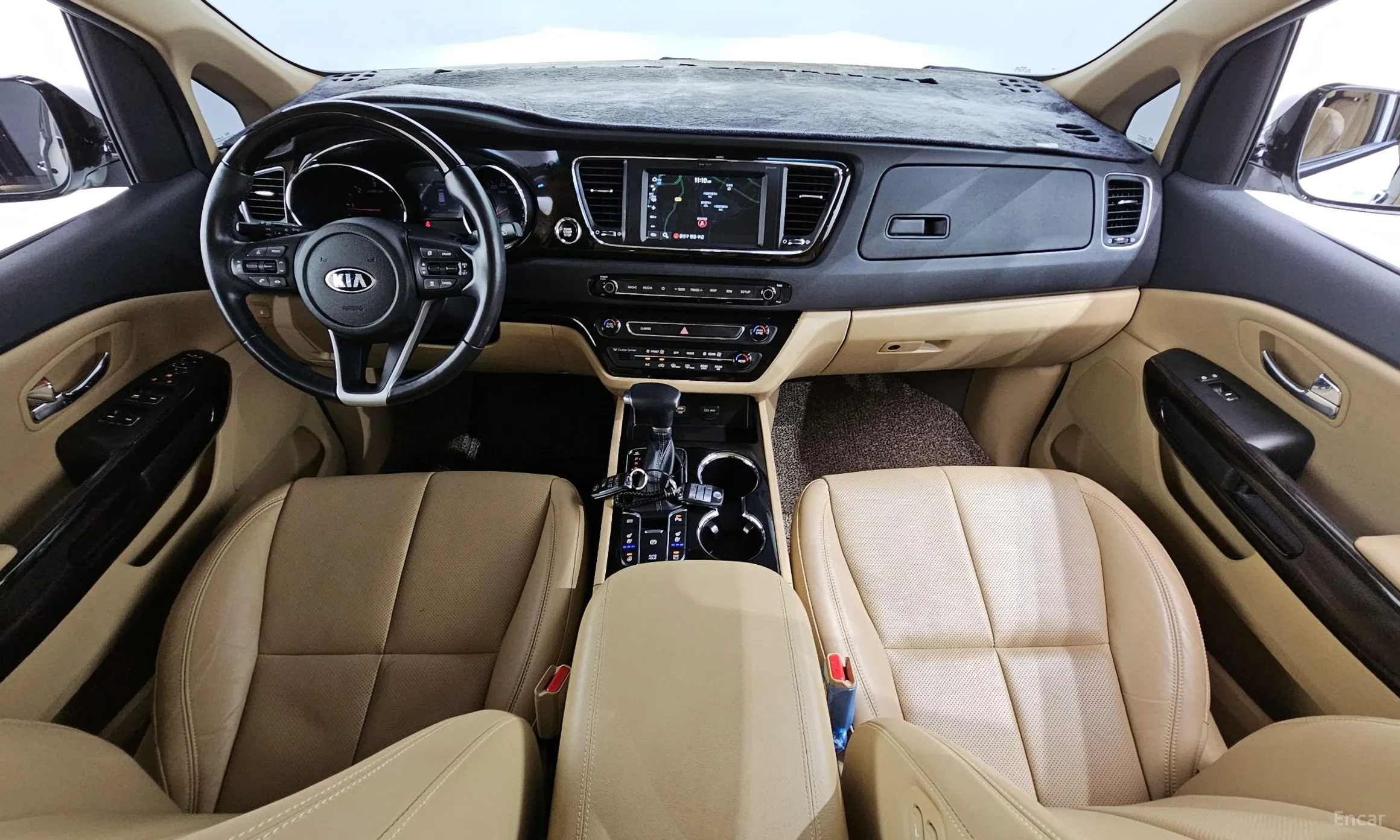 Kia Carnival превью 4