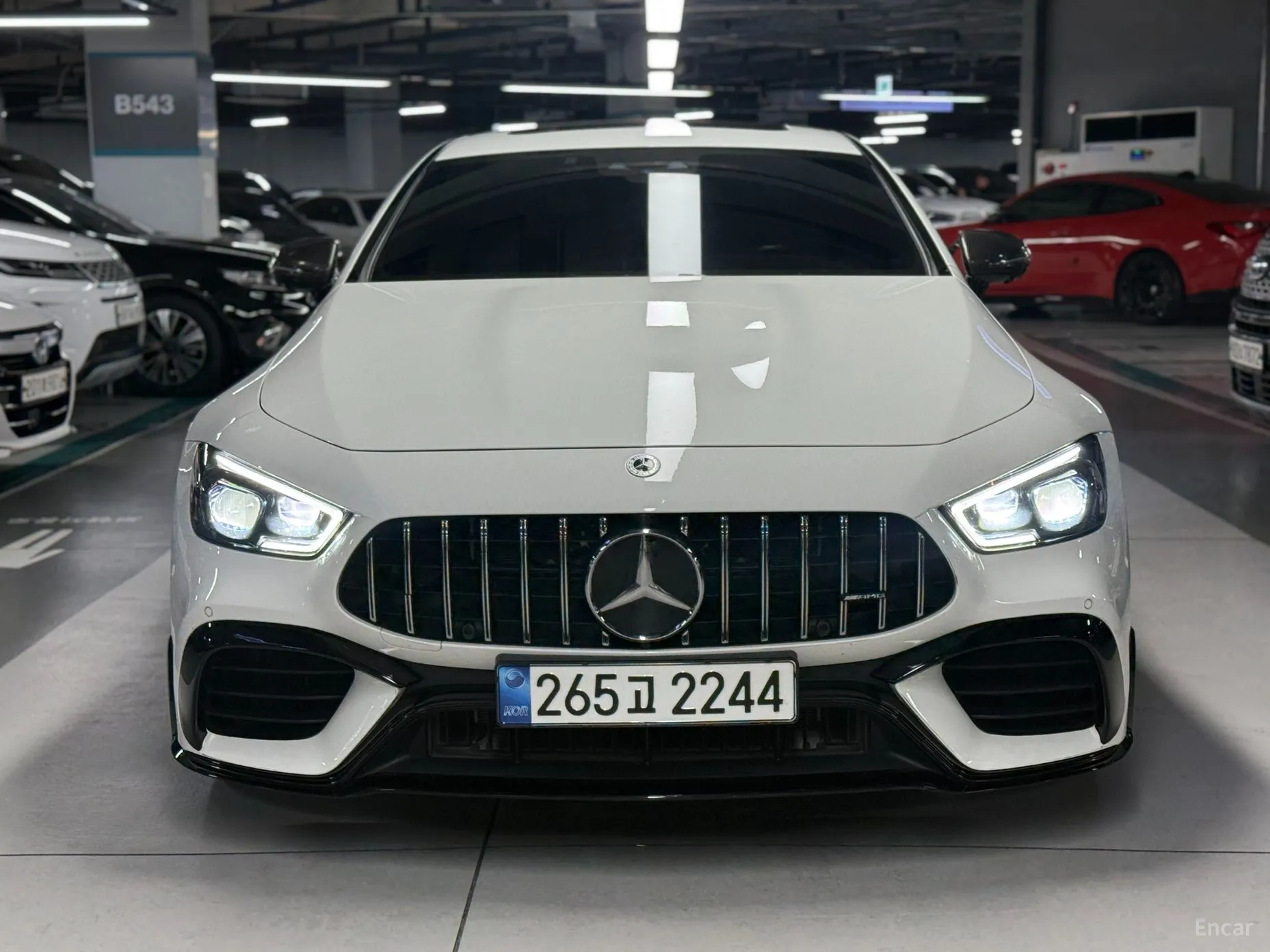 Mercedes Benz AMG GT