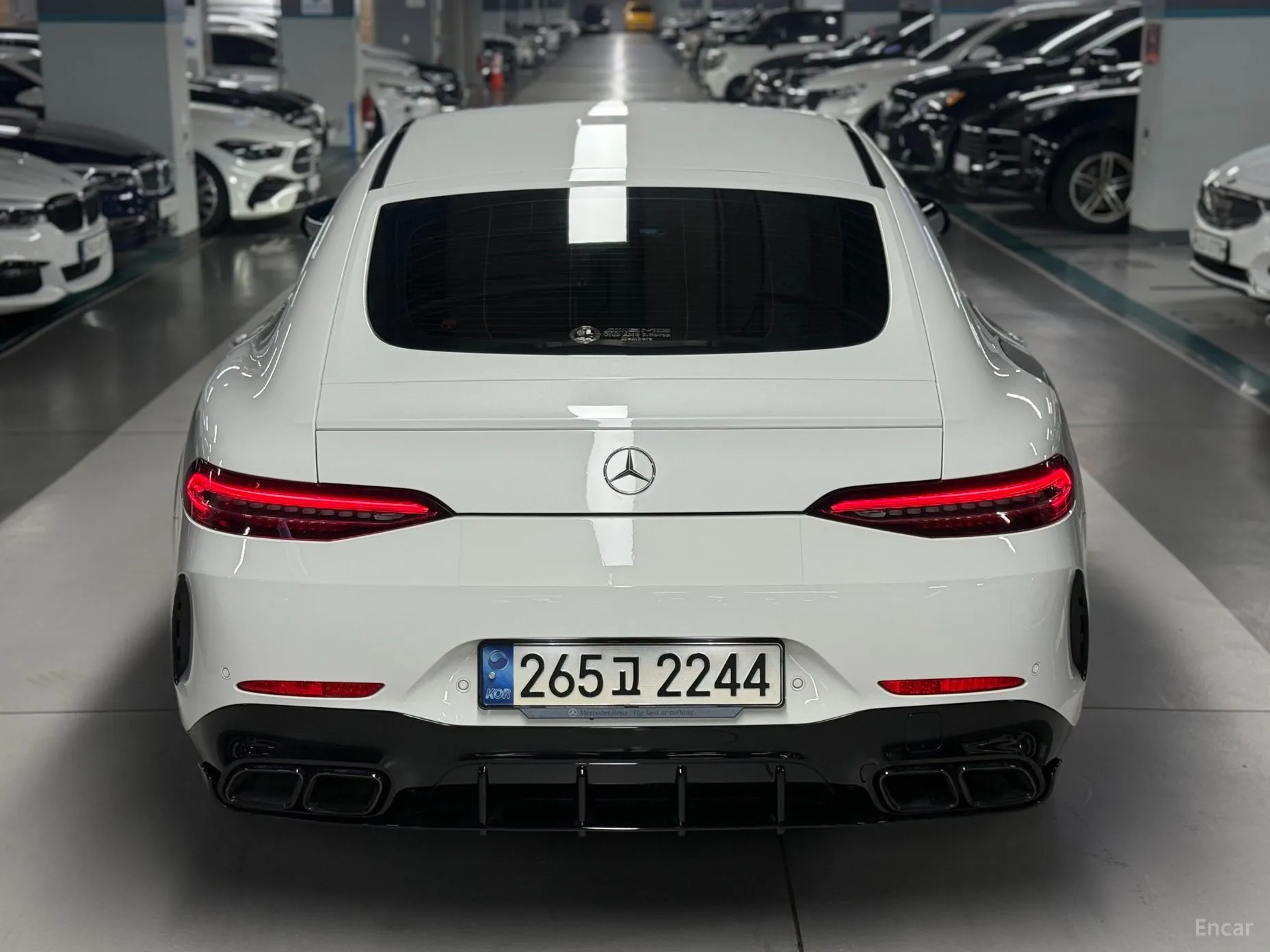 Mercedes Benz AMG GT