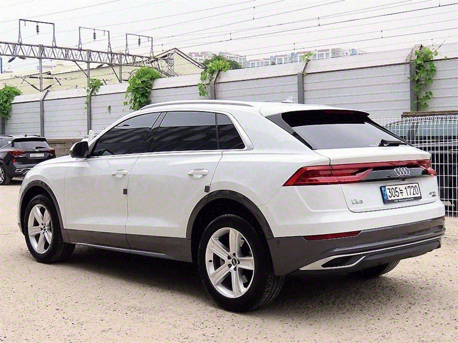 Audi Q8 (4M)