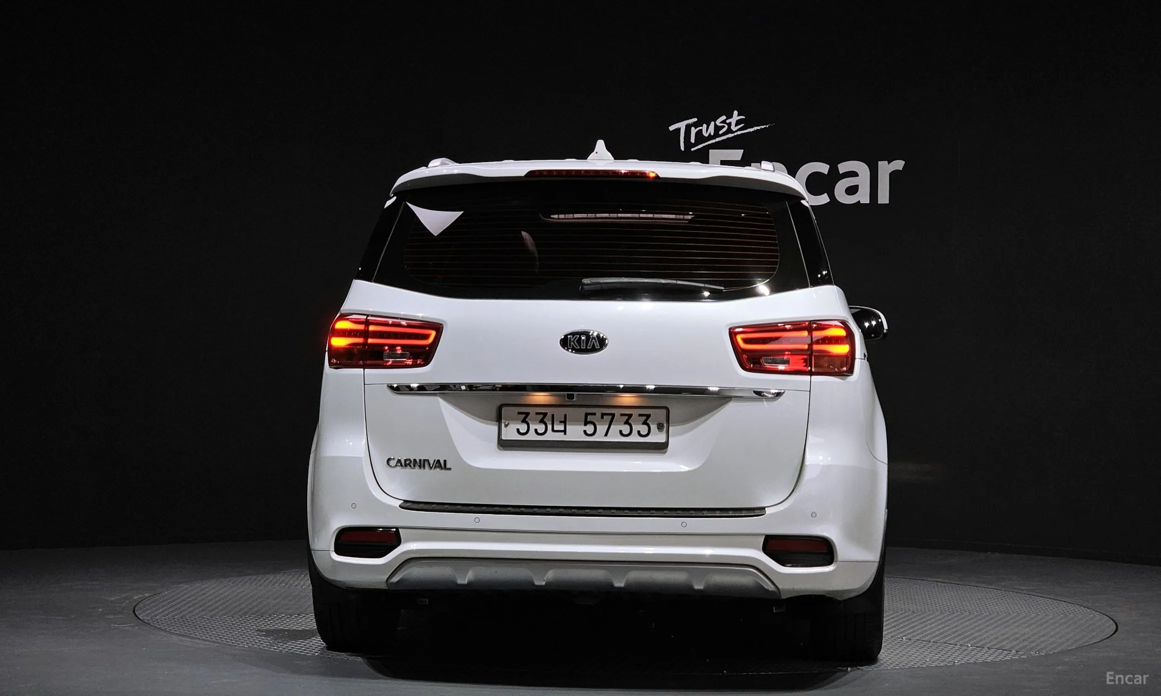 Kia Carnival превью 3