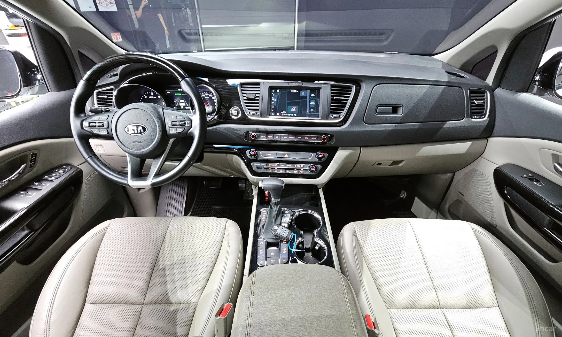 Kia Carnival превью 4