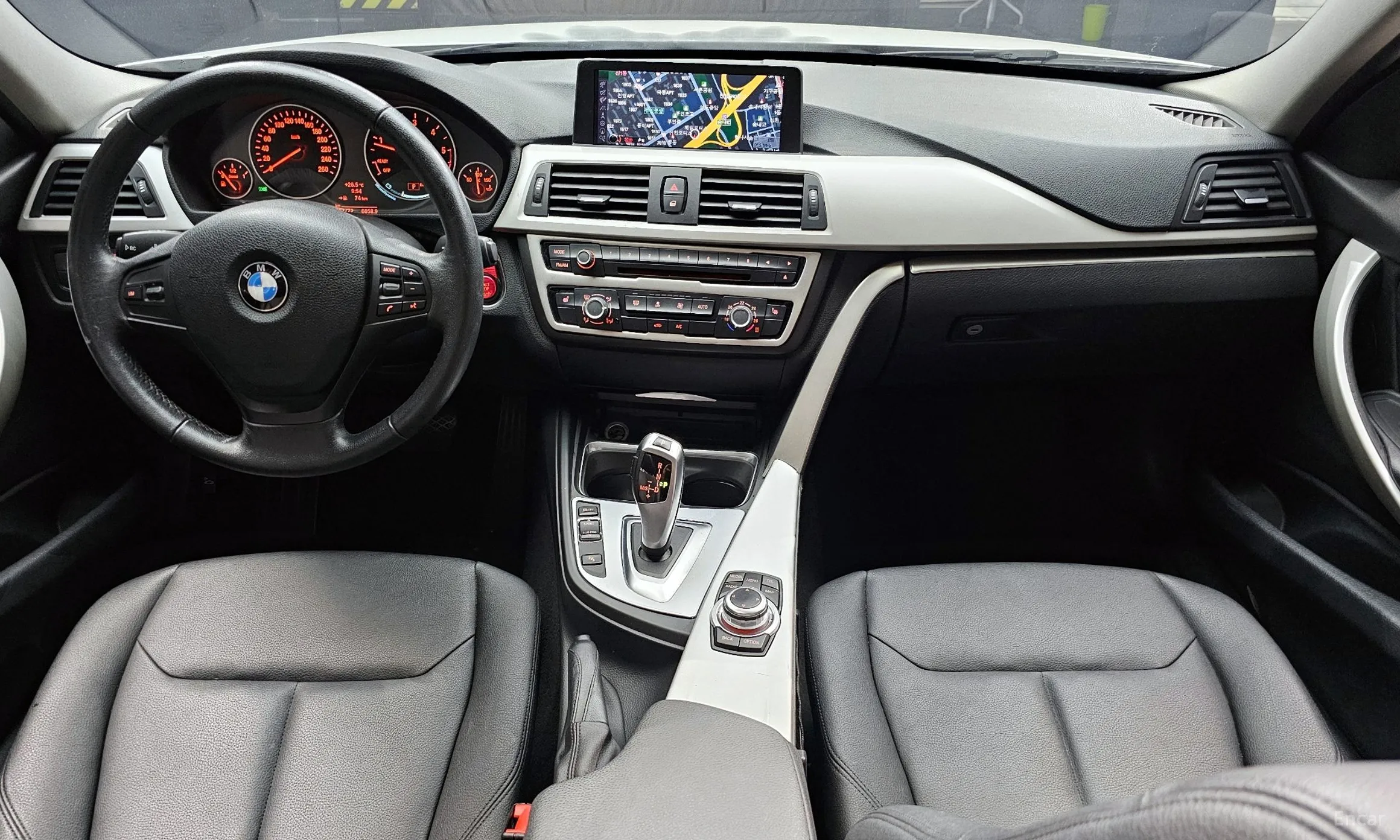 BMW 3 Series (F30) превью 4