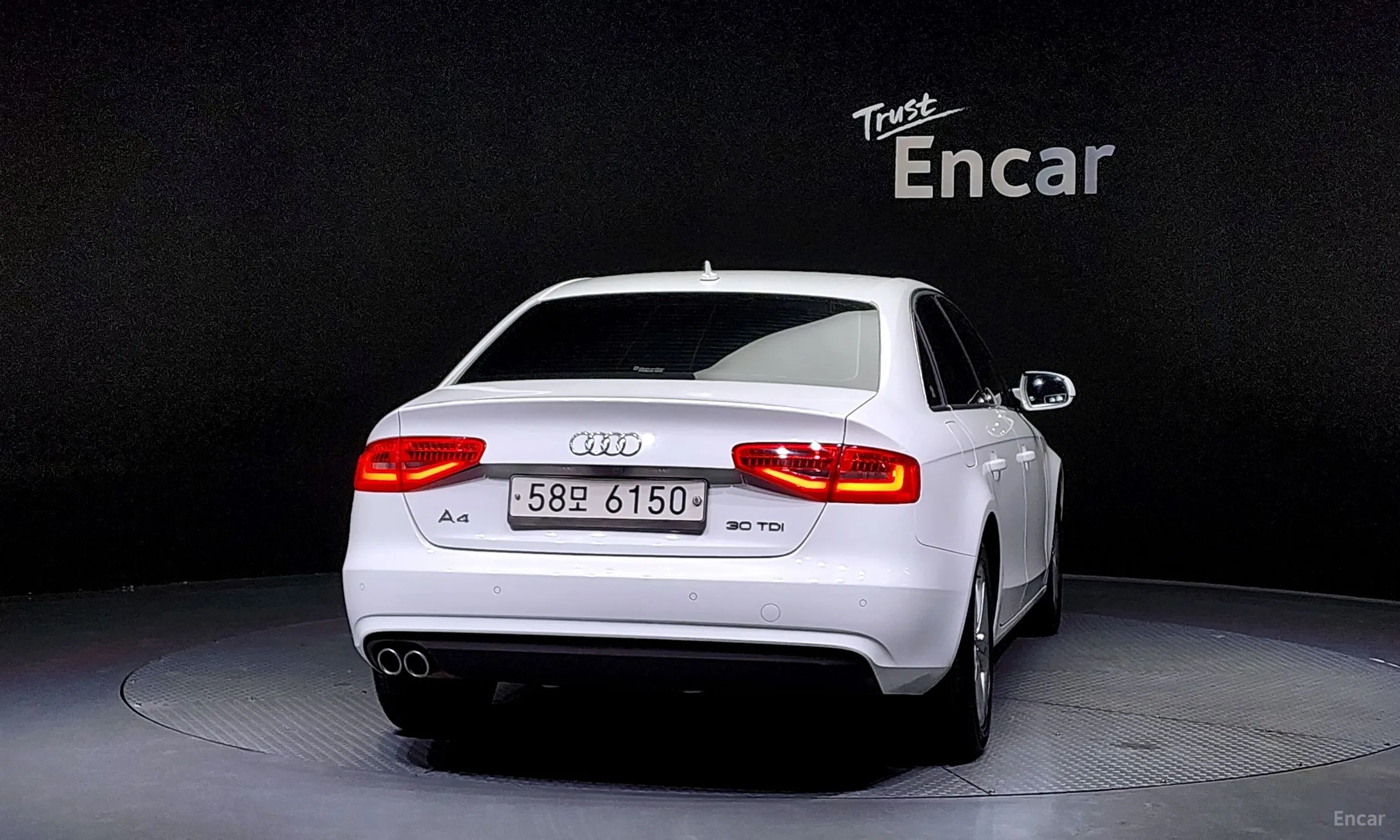 Audi New A4 превью 3