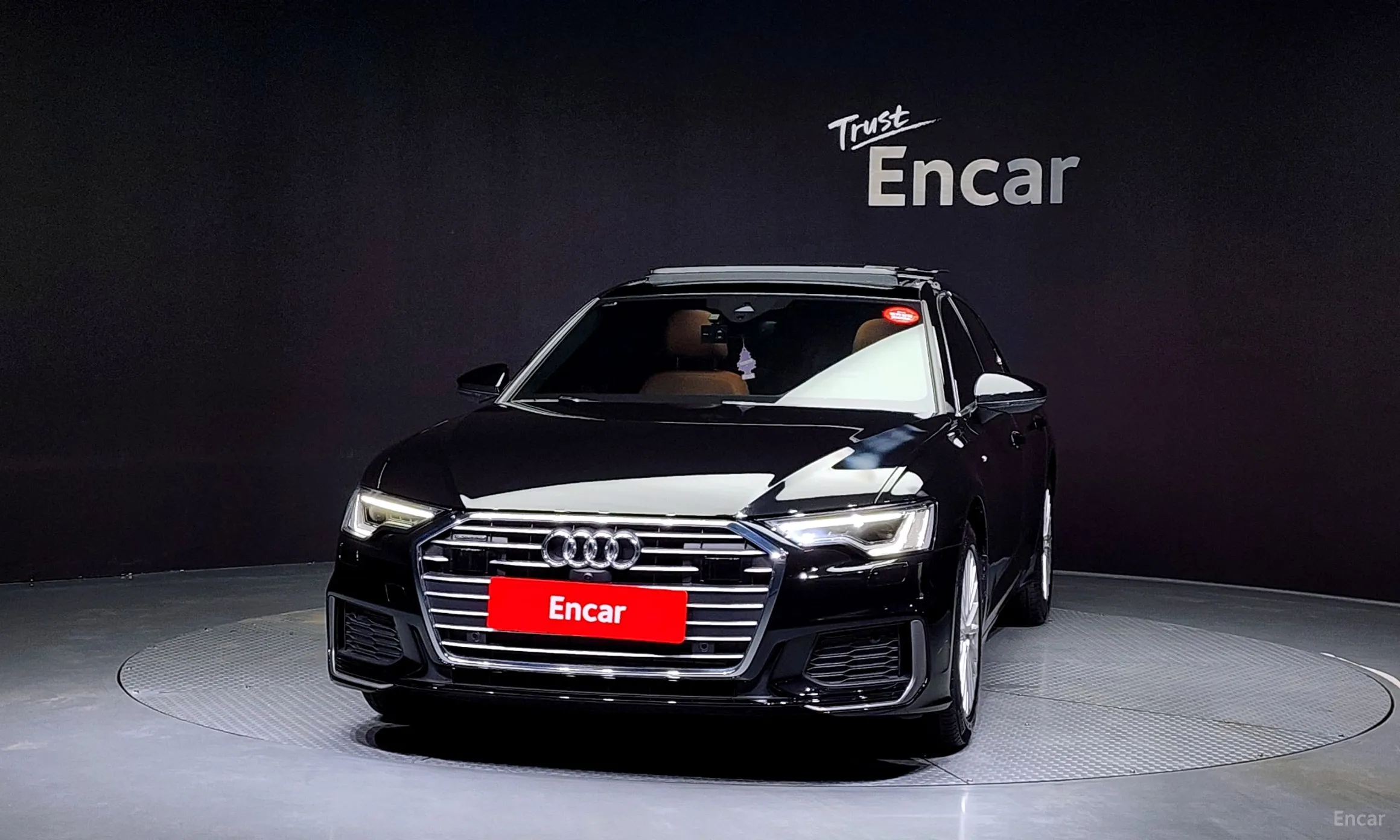 Audi A6 (C8)