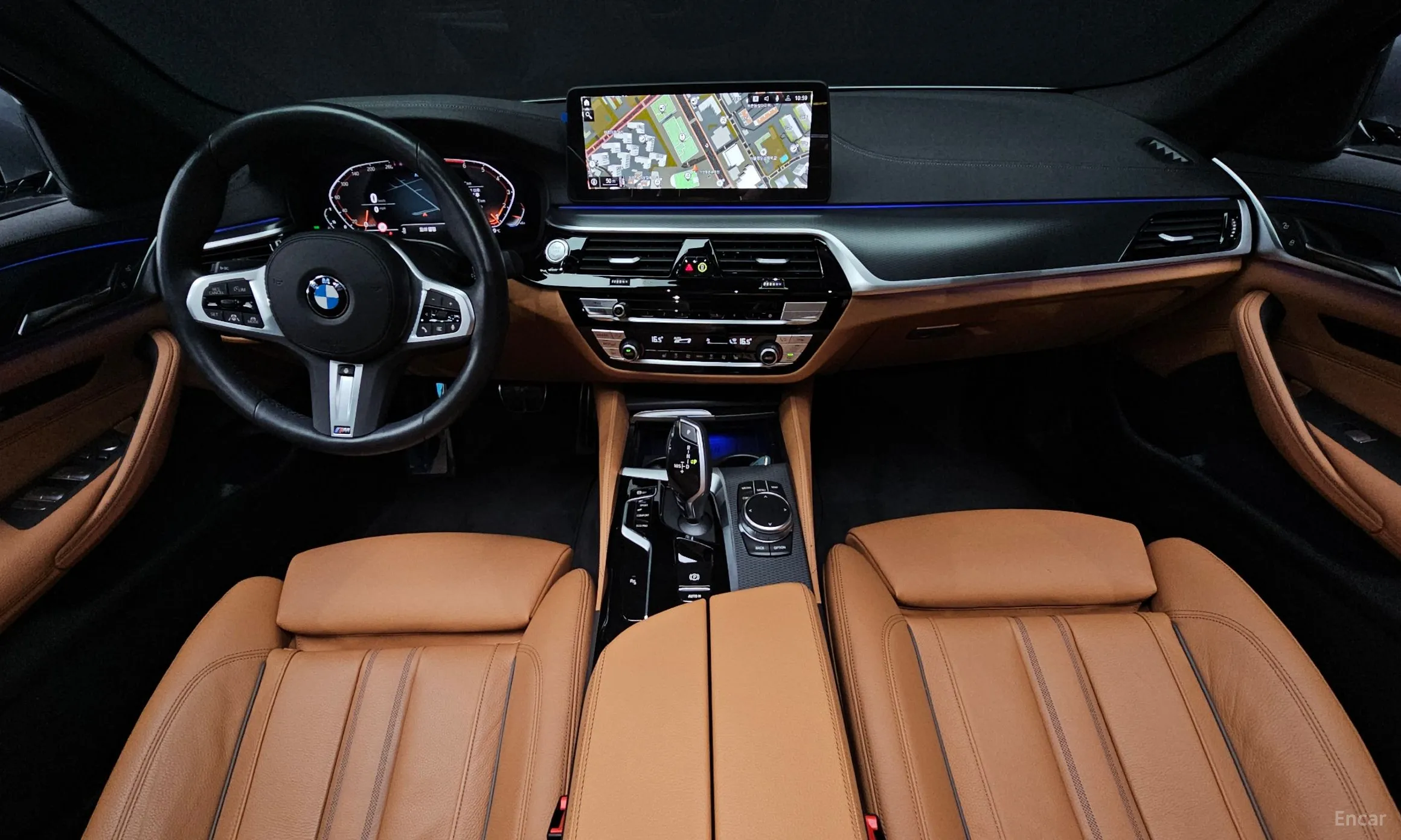 BMW 5 Series (G30) превью 4