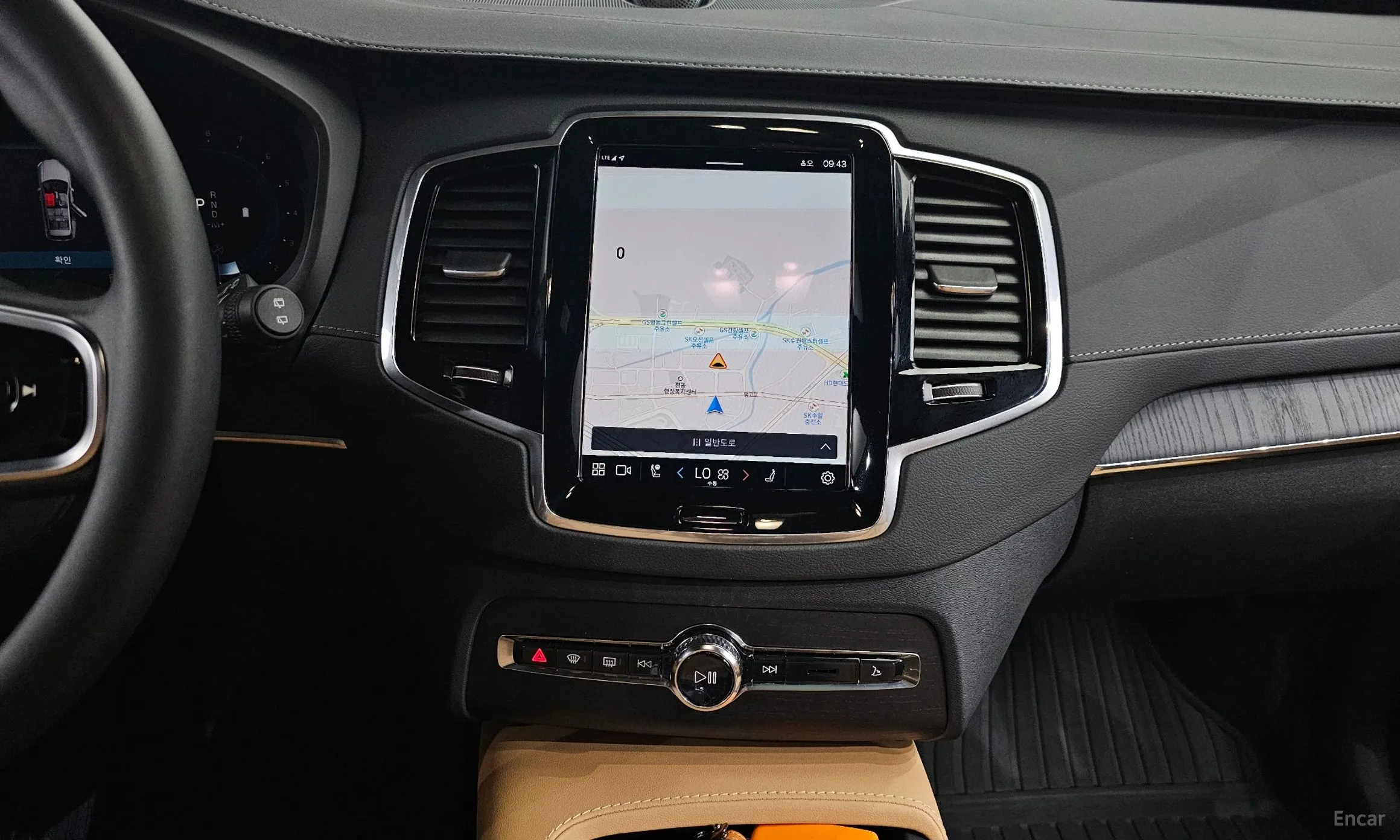 Volvo XC90 Gen 2 превью 14