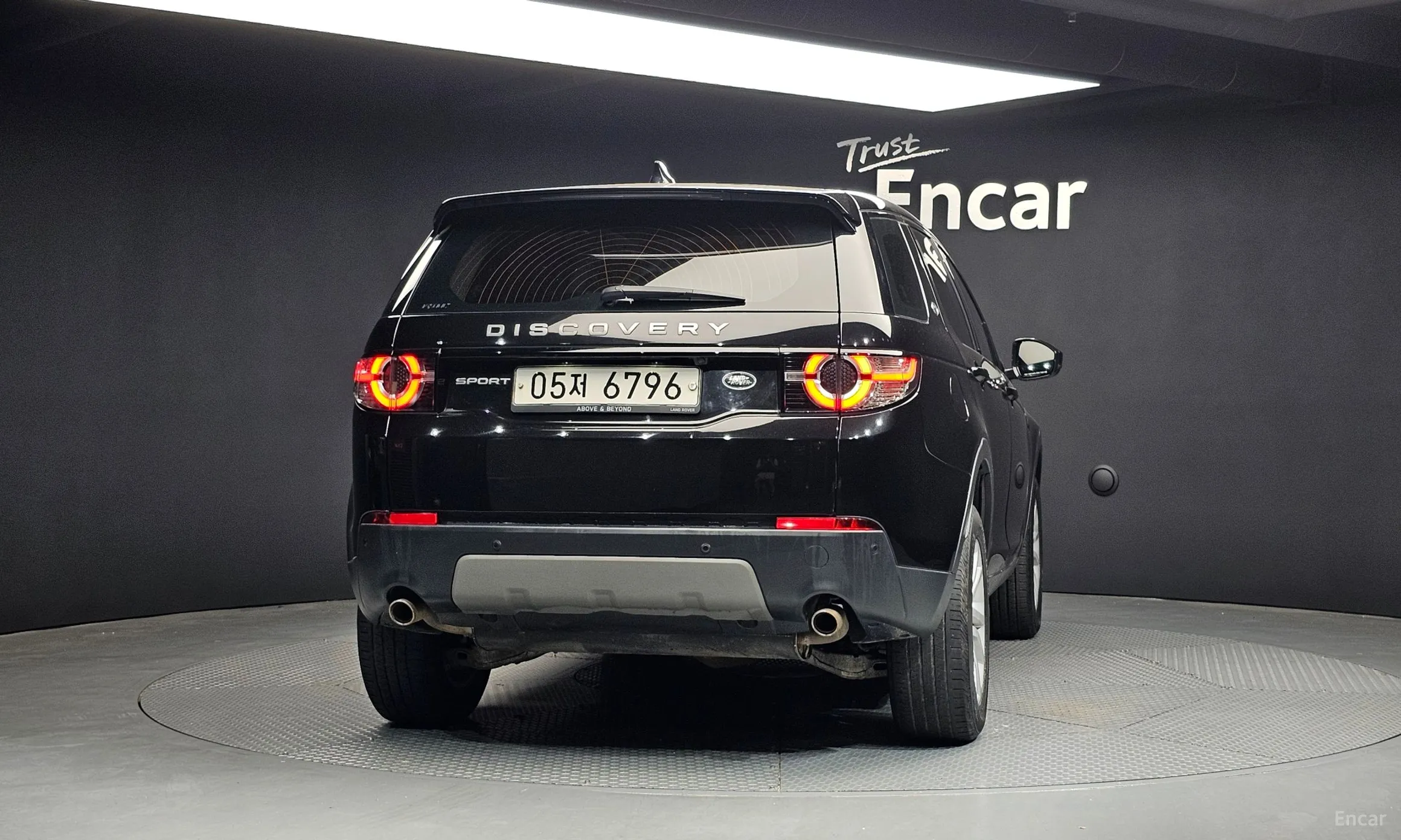 Land Rover Discovery Sports превью 3